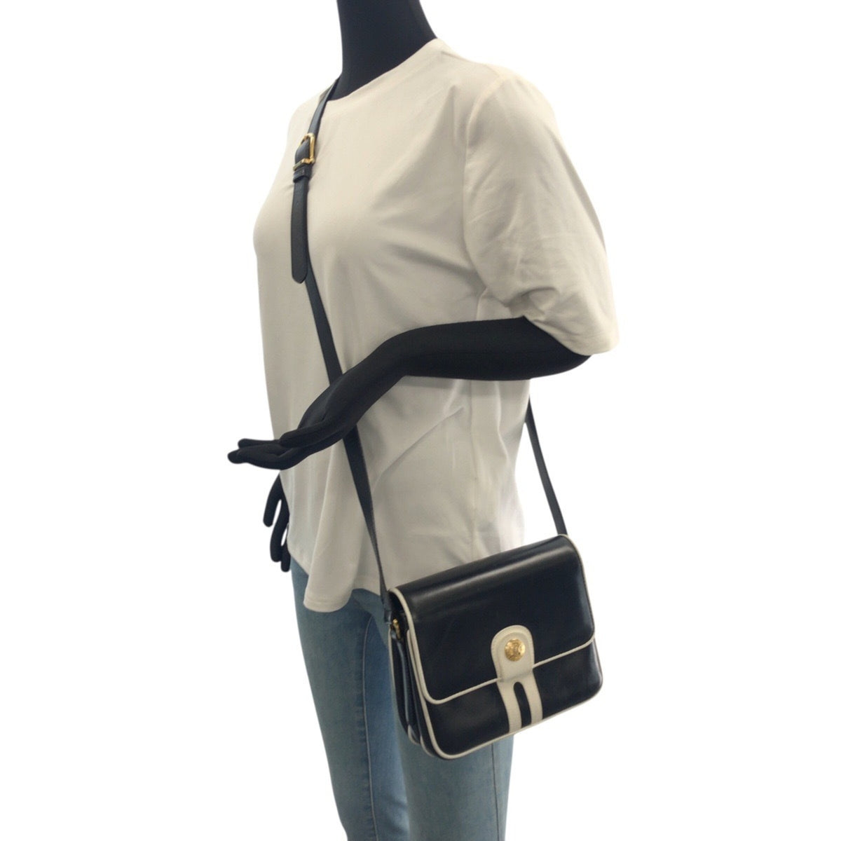Celine Navy White Leather Pochette Shoulder Bag (Pre-Owned)