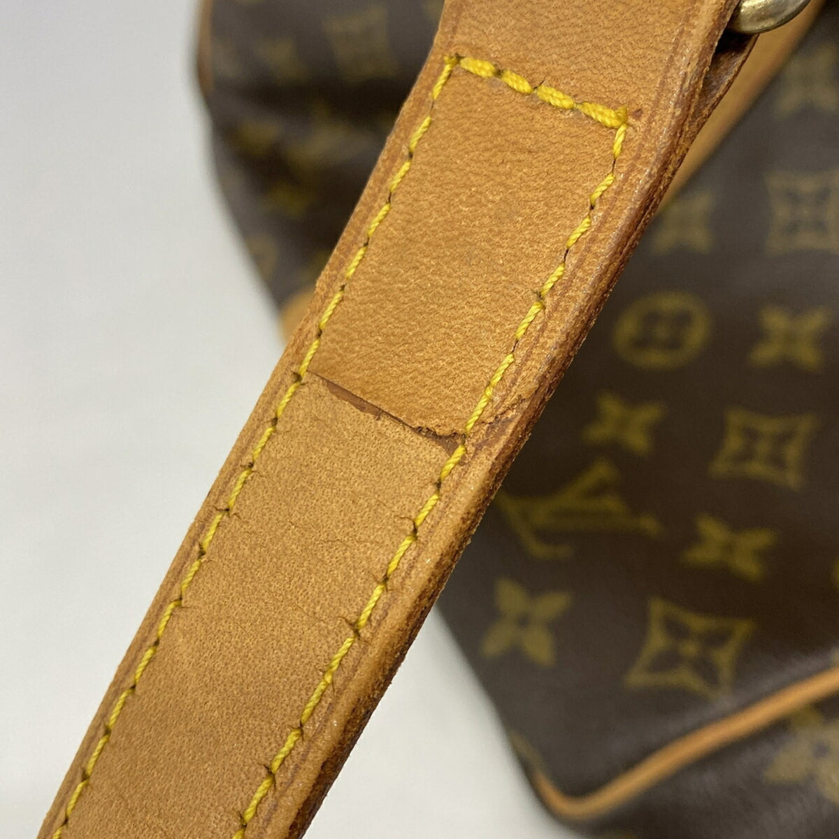Louis Vuitton Brown Boston Bag (Pre-Owned)