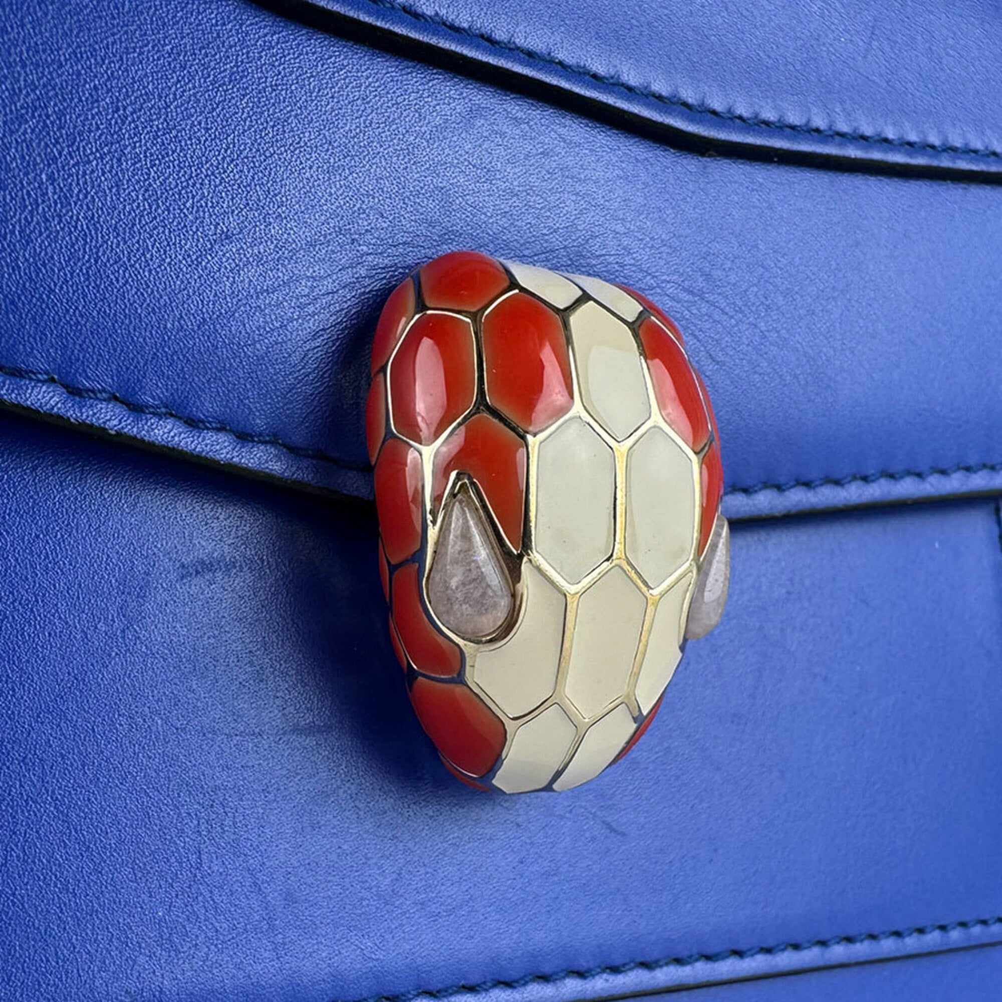 Bvlgari Blue Leather Shoulder Bag (Pre-Owned)