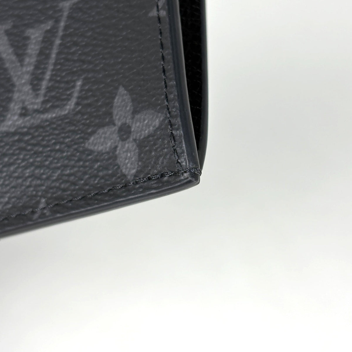 Louis Vuitton Black Noir Taigarama Coin Purse/Coin Case (Pre-Owned)