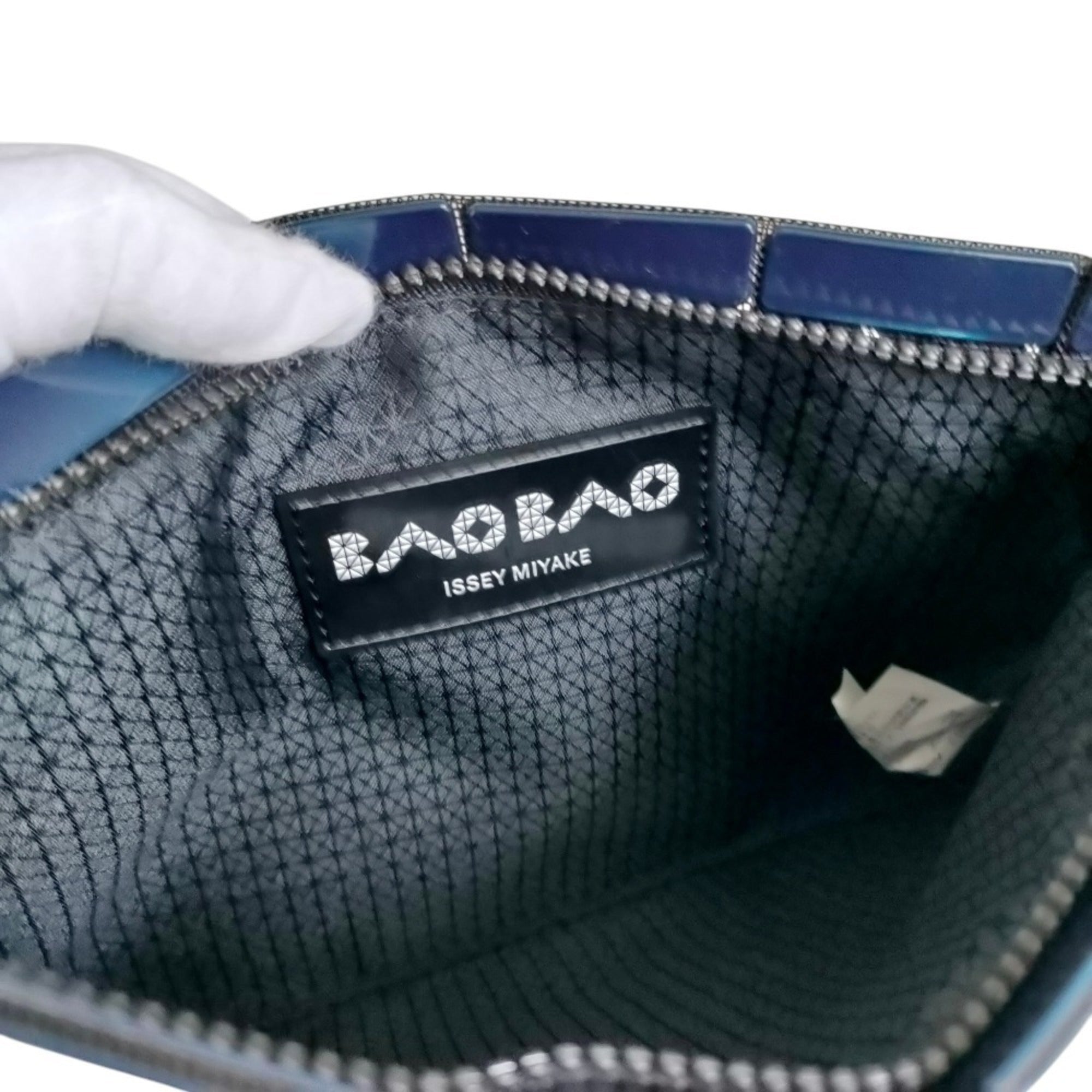 Bao Bao Issey Miyake Metallic Blue Polyvinyl Polyester Nylon Clutch Bag Pouch (Pre-Owned)