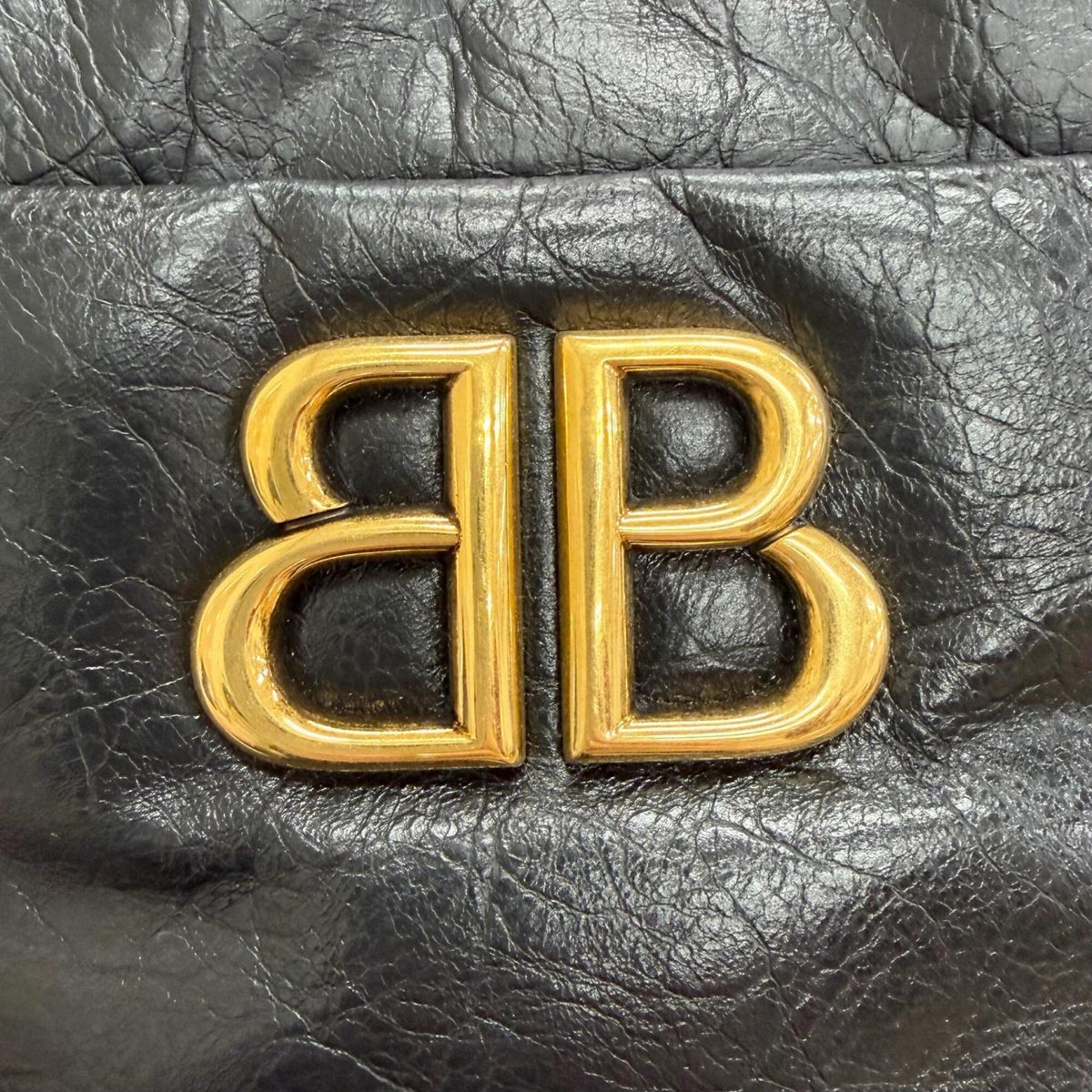 Balenciaga Black Leather Shoulder Bag (Pre-Owned)