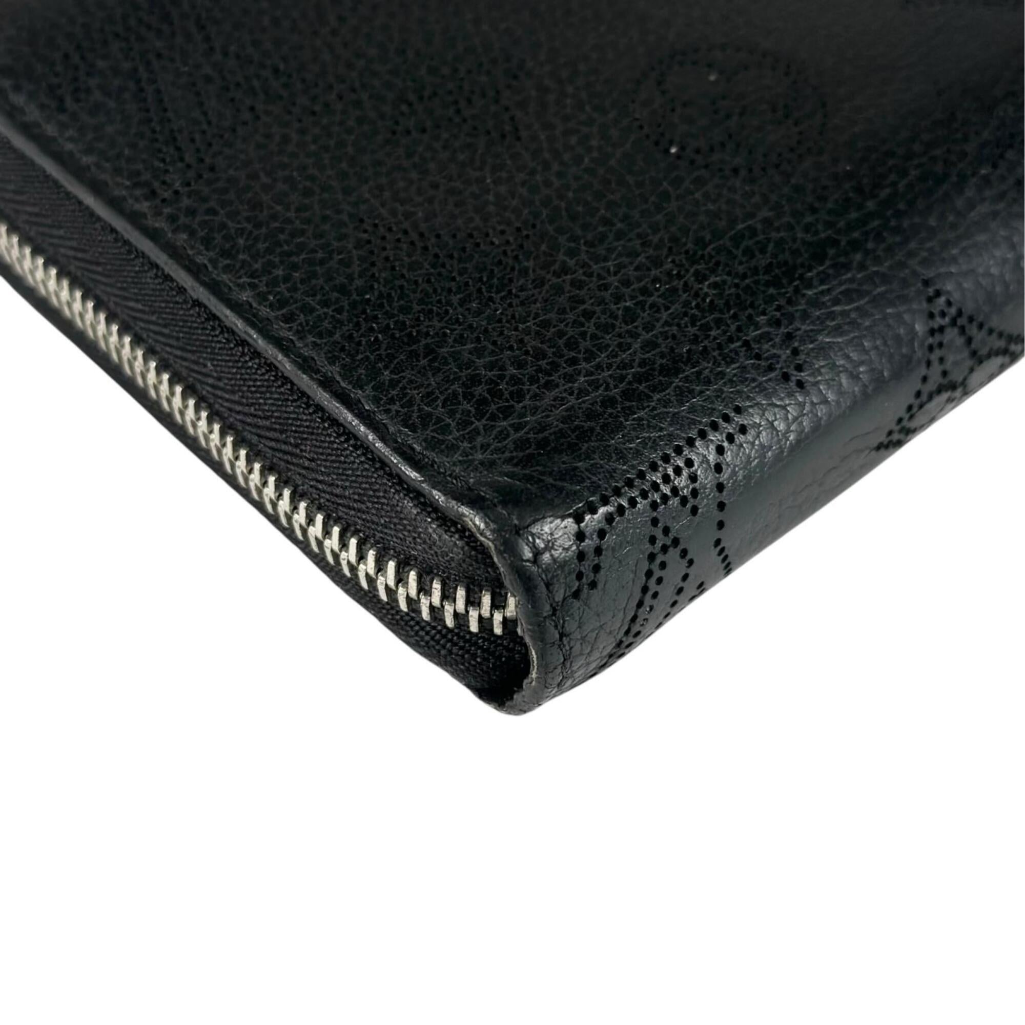 Louis Vuitton Mahina Black Monogram Long Wallet (Bi-Fold) (Pre-Owned)