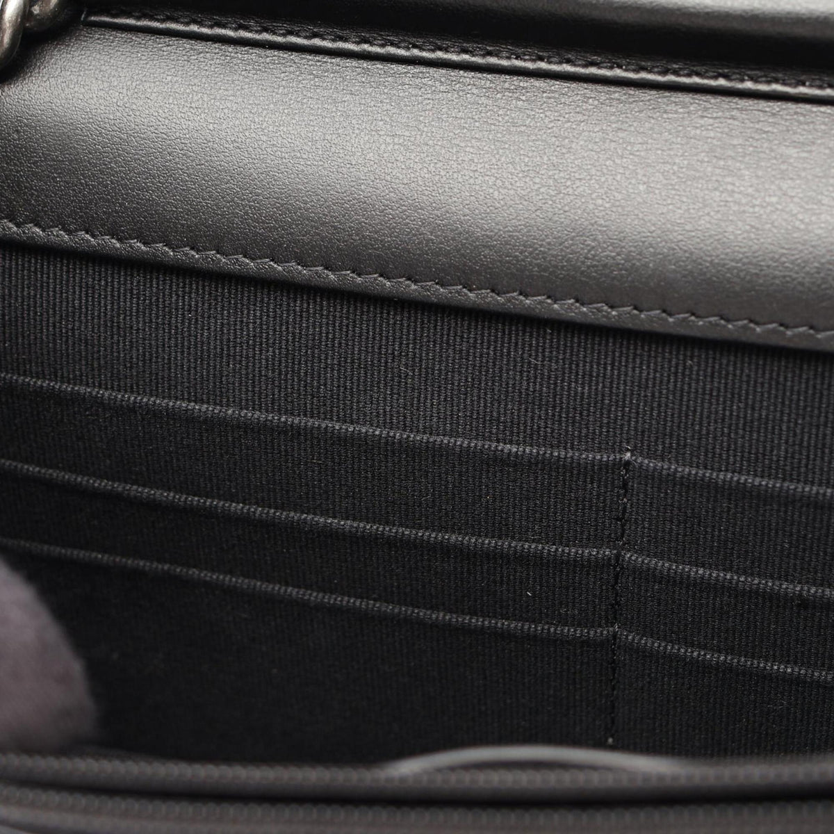 Chanel Black Grained Calfskin Handbag Shoulder Bag (Pre-Owned)