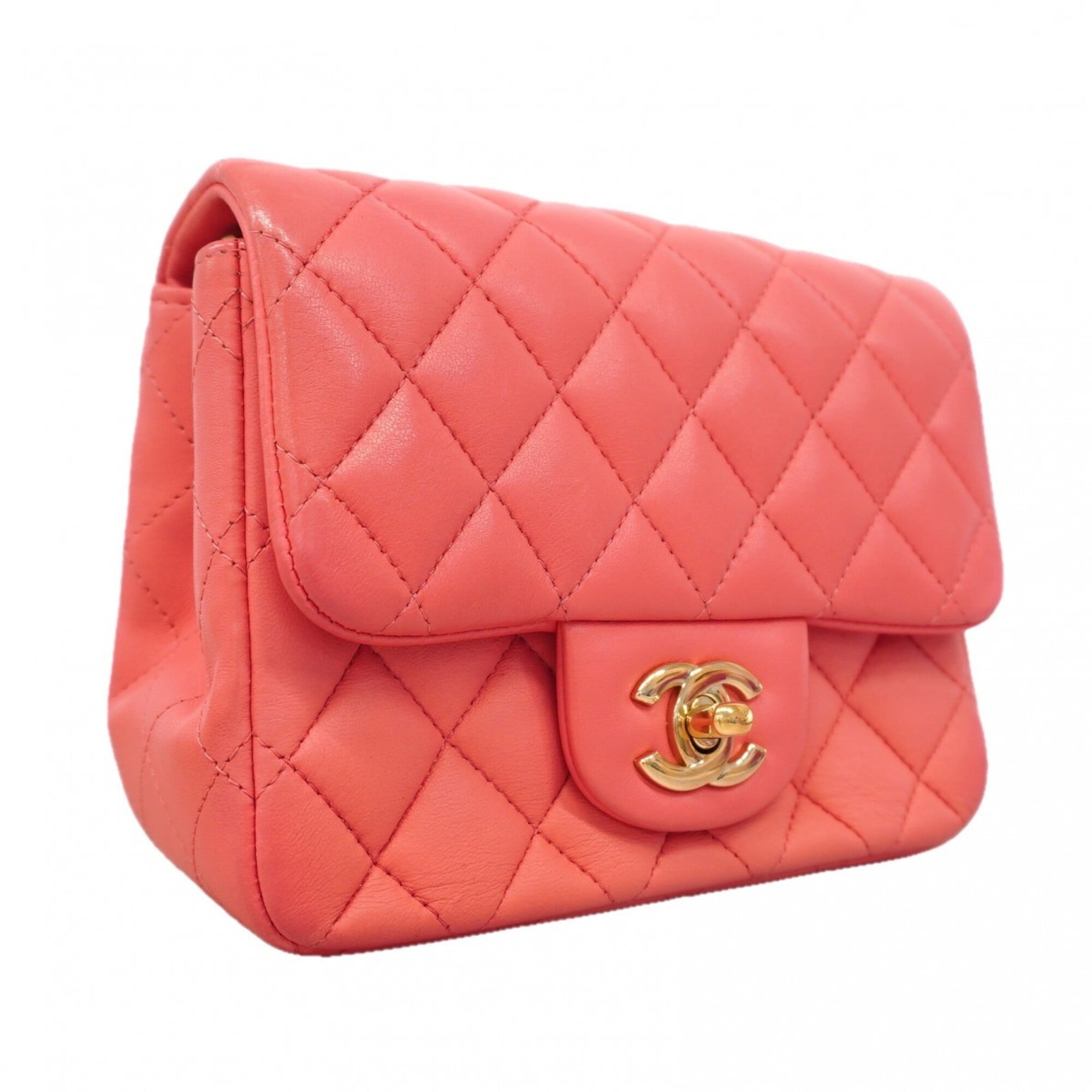 Chanel Pink Leather Shoulder Bag (Pre-Owned)