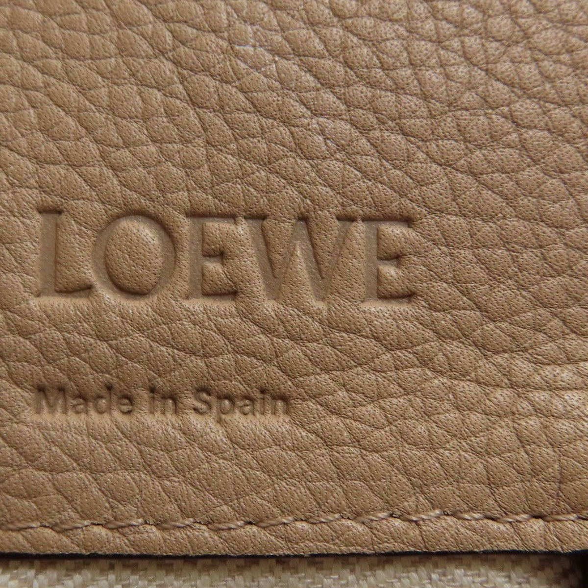Loewe Brown Handbag (Pre-Owned)