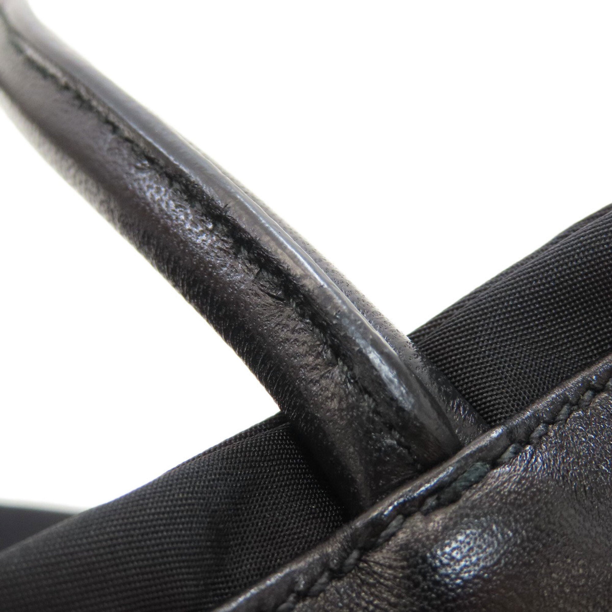 Prada Black Nylon Handbag (Pre-Owned)