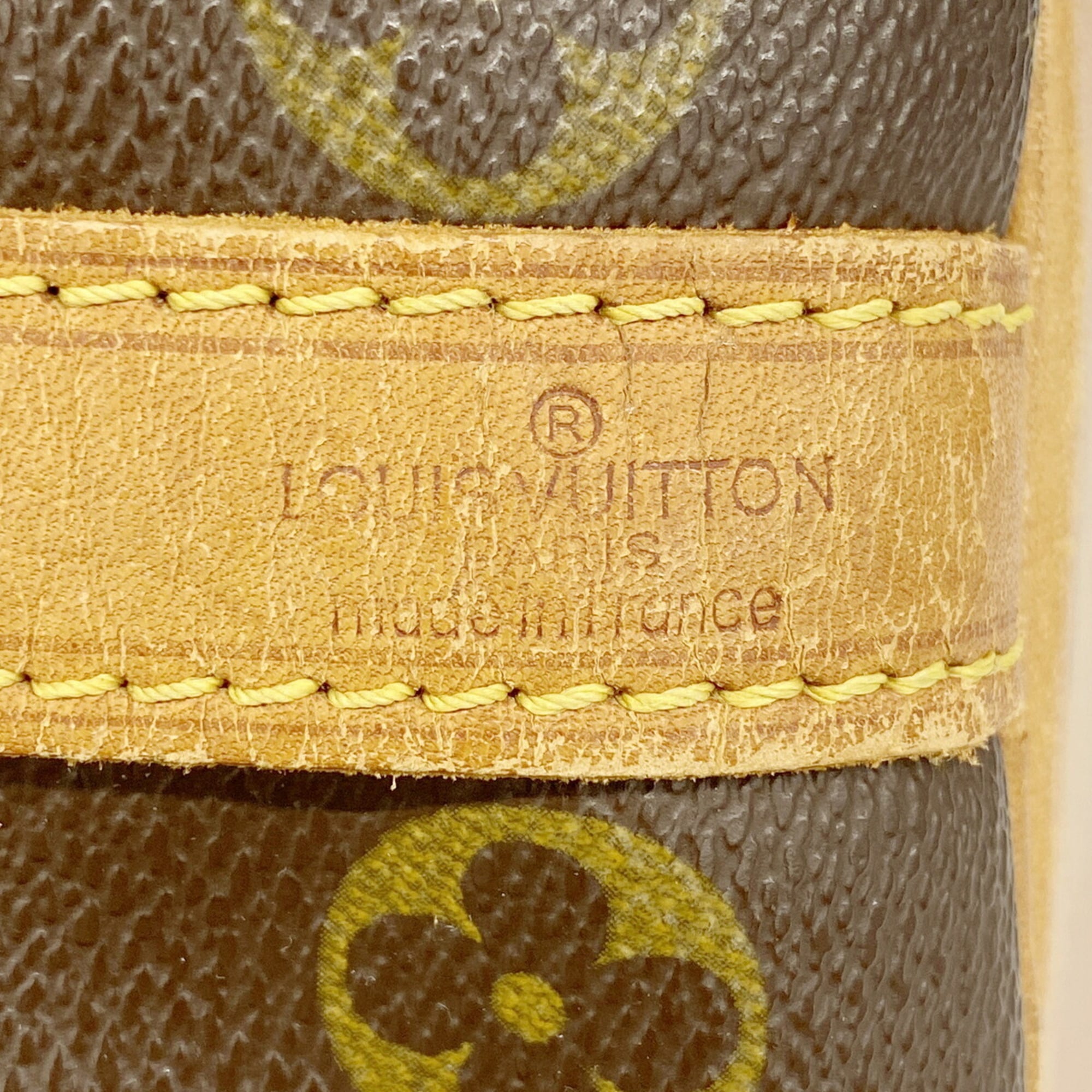 Louis Vuitton Brown Shoulder Bag (Pre-Owned)