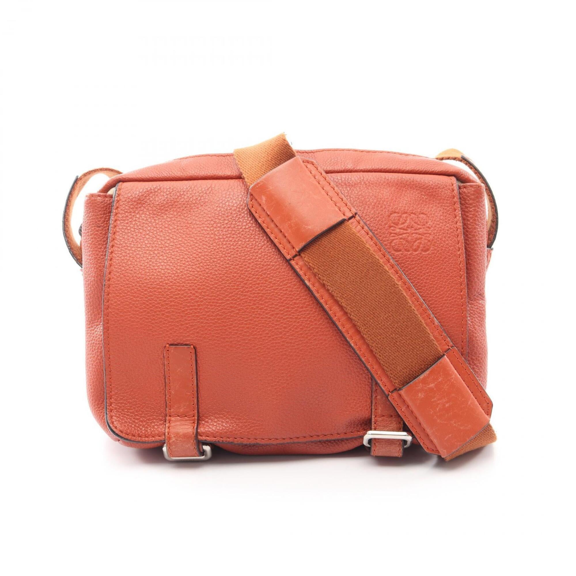 Loewe Brown Leather Handbag Shoulder Bag (Pre-Owned)