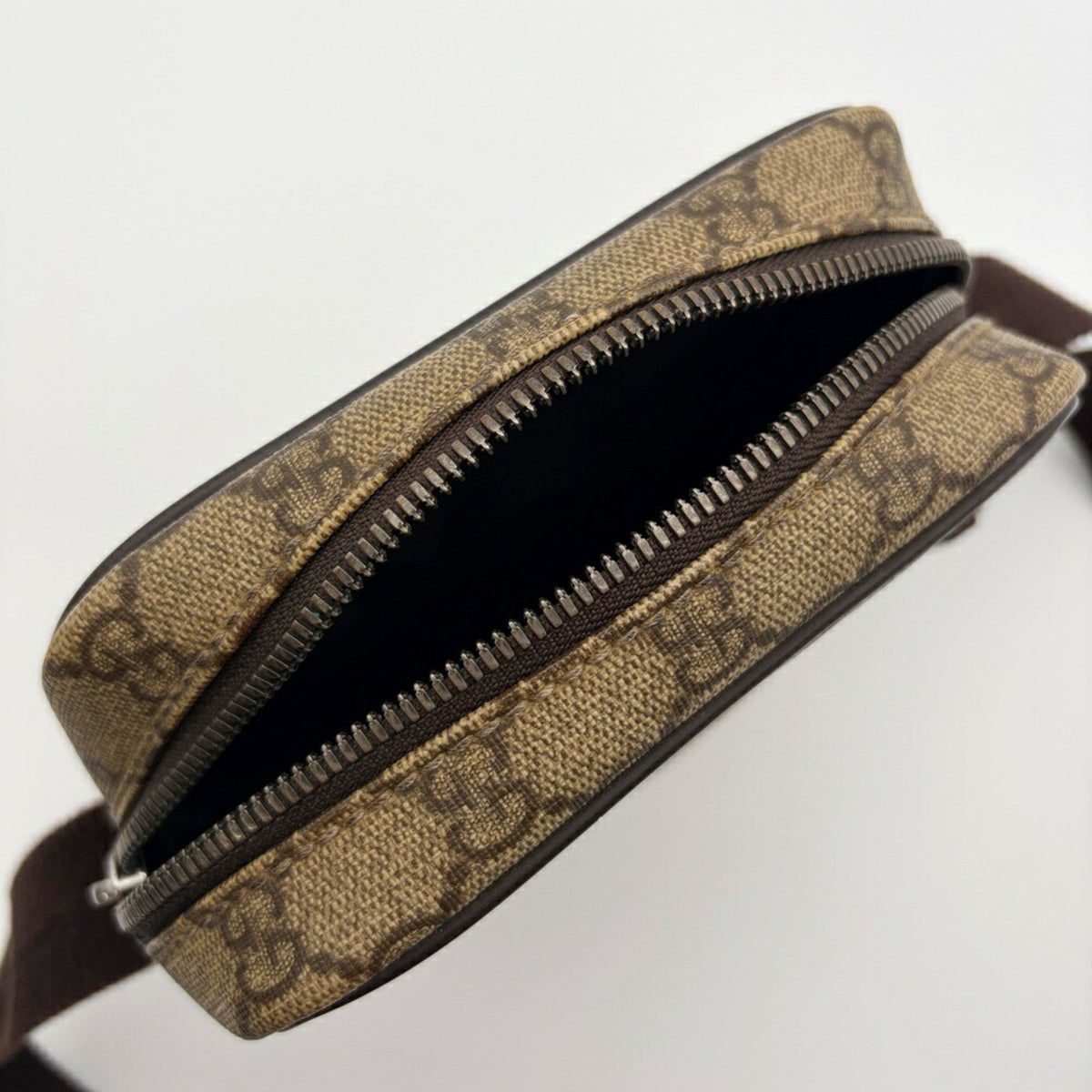 Gucci Beige Dark Brown Pvc Leather Shoulder Bag (Pre-Owned)