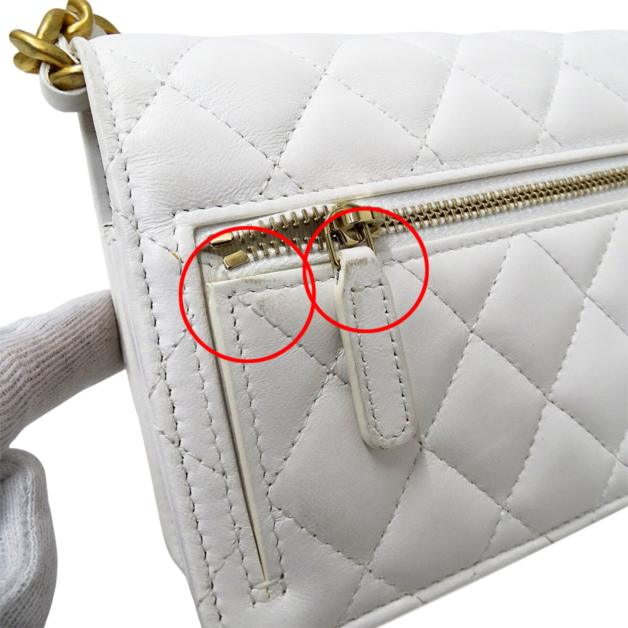 Chanel White Yellow Leather Handbag Shoulder Bag (Pre-Owned)