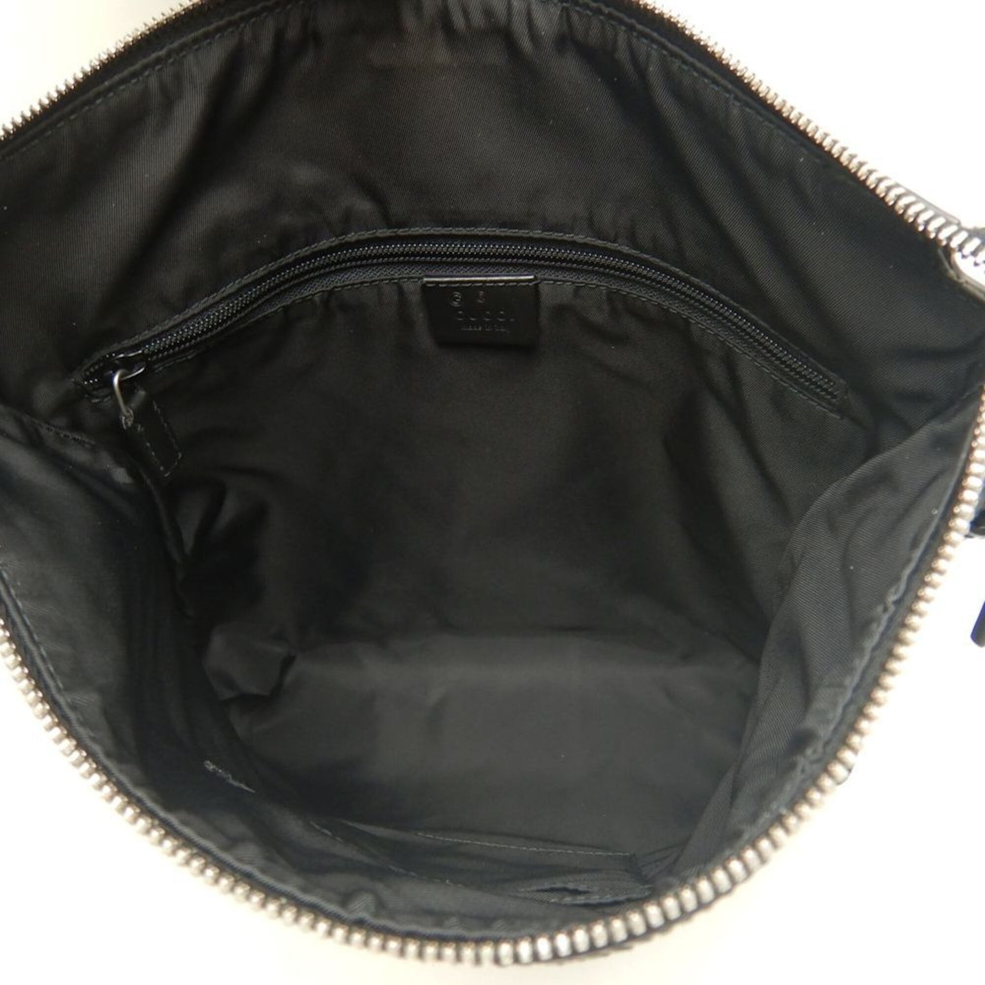 Gucci Black Canvas Leather Shoulder Bag (Pre-Owned)