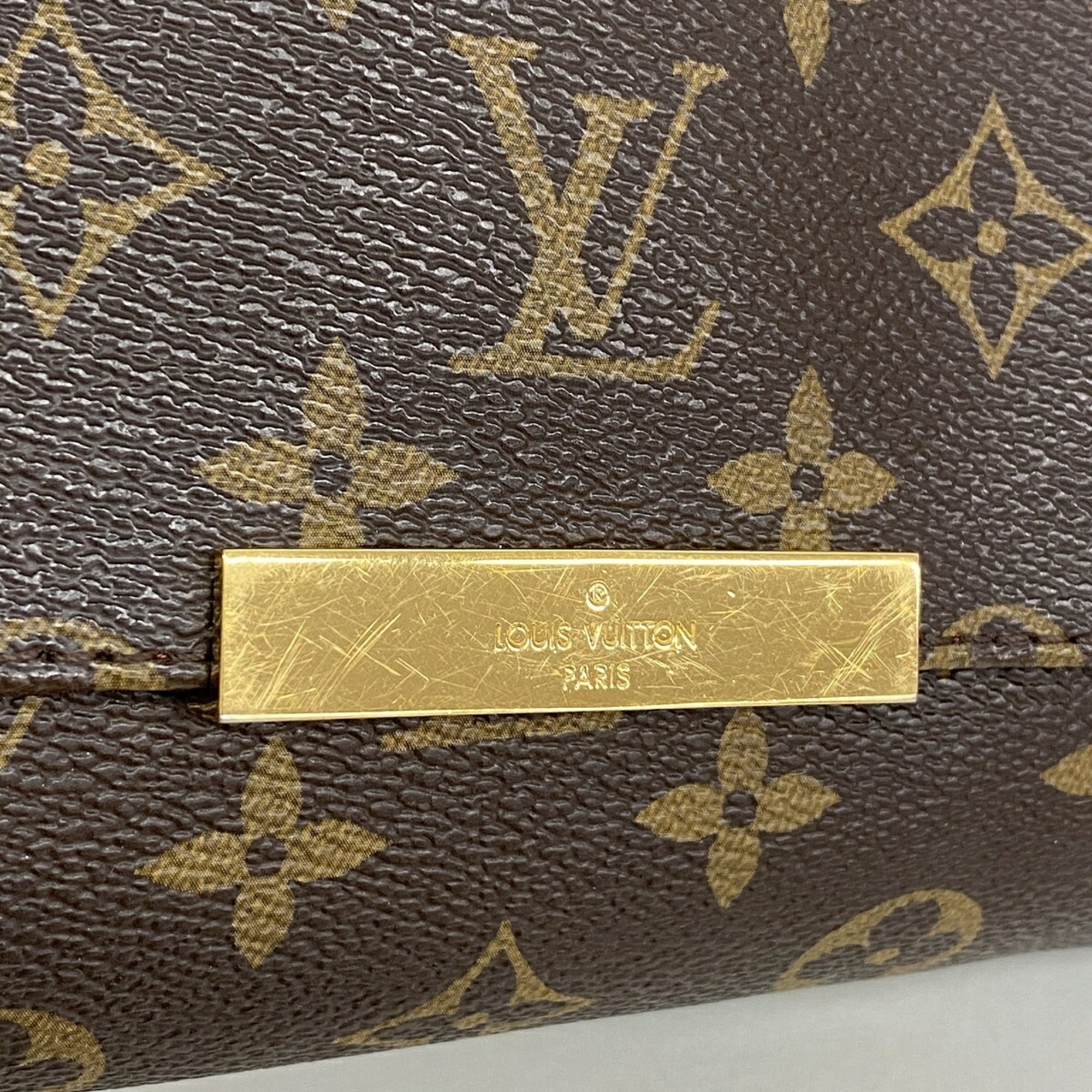 Louis Vuitton Brown Handbag (Pre-Owned)