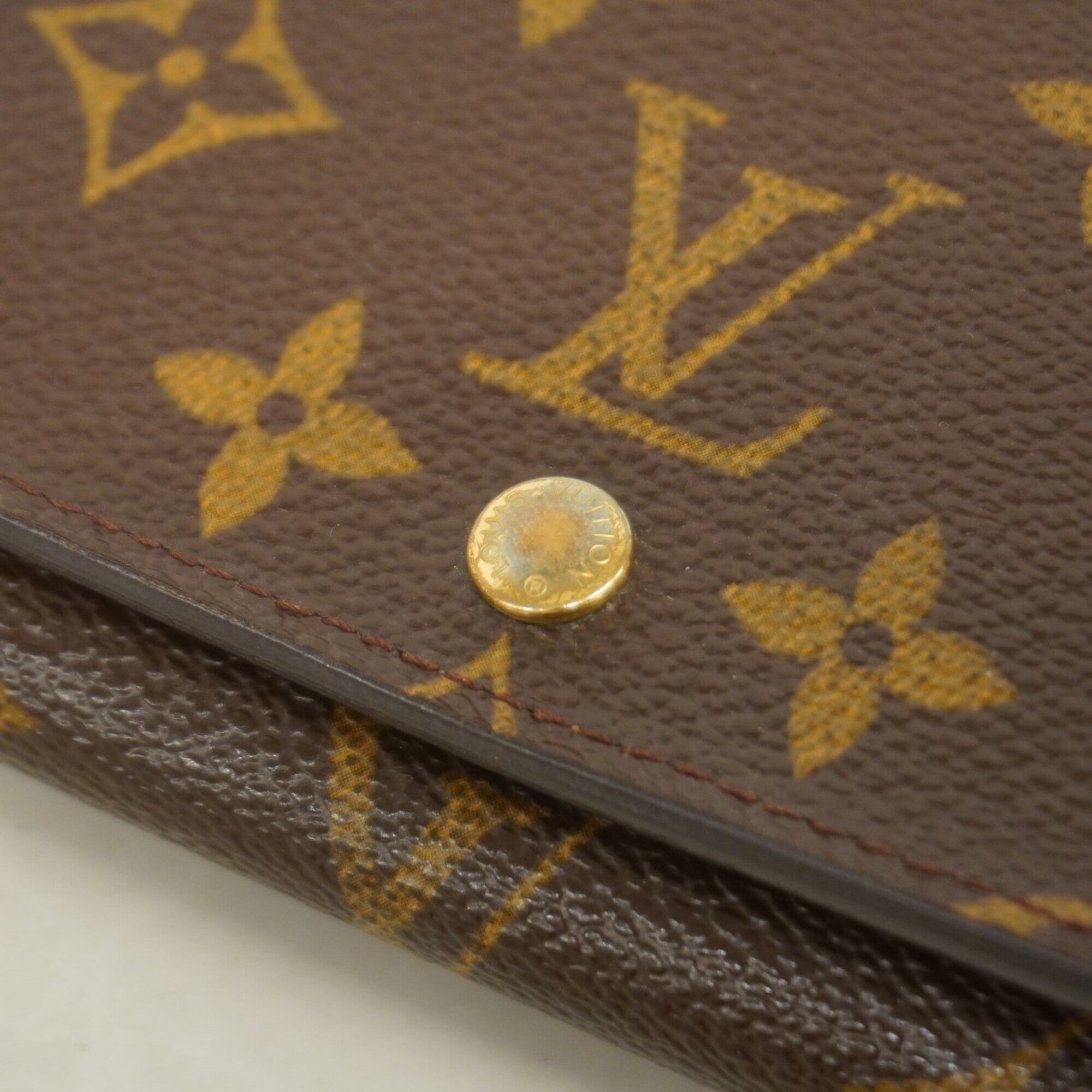 Louis Vuitton Brown Wallet (Bi-Fold) (Pre-Owned)