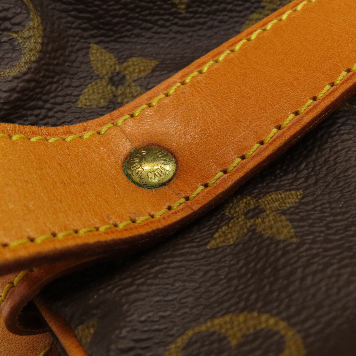 Louis Vuitton Brown Monogram Monogram Canvas Shoulder Bag (Pre-Owned)
