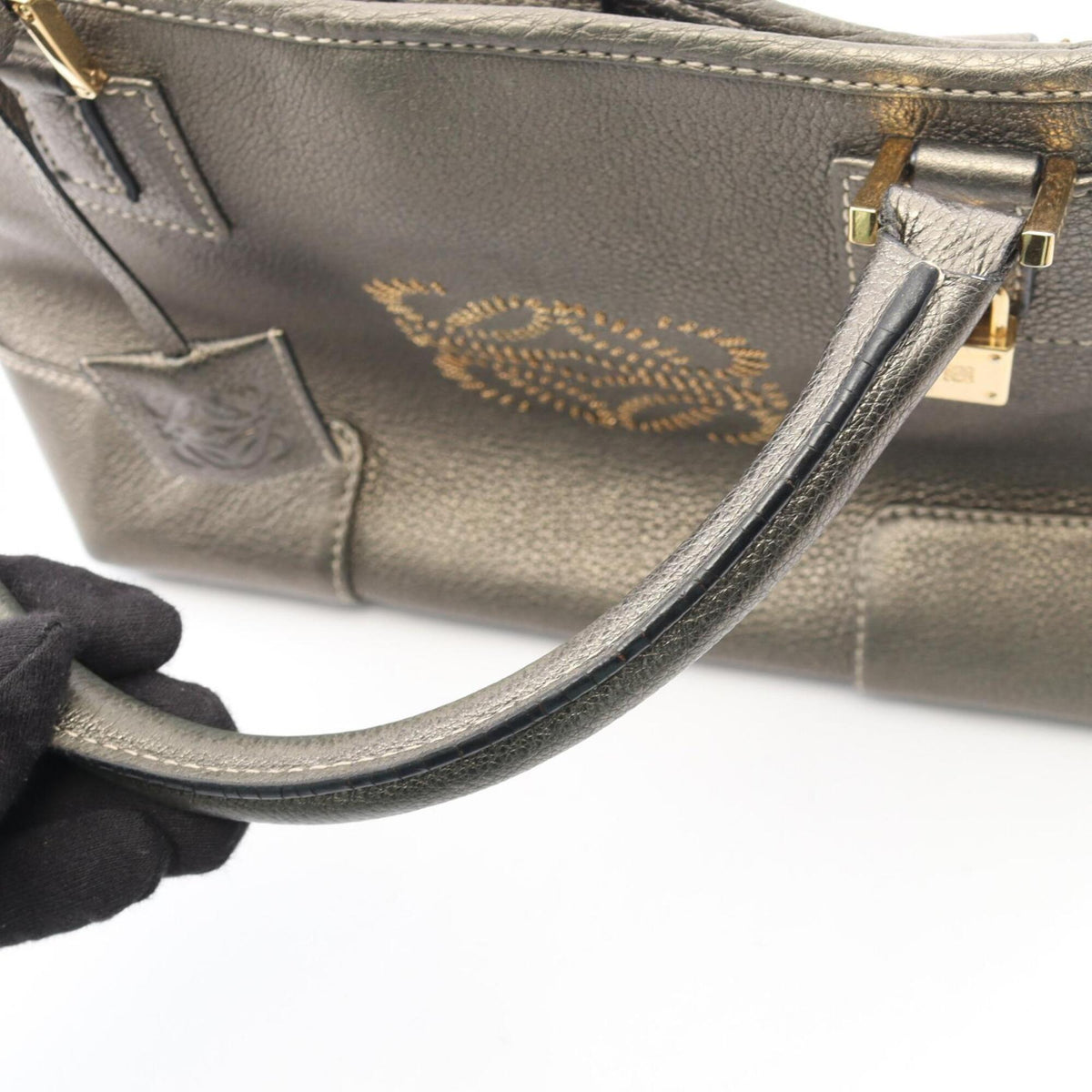 Loewe Gray Leather Handbag (Pre-Owned)