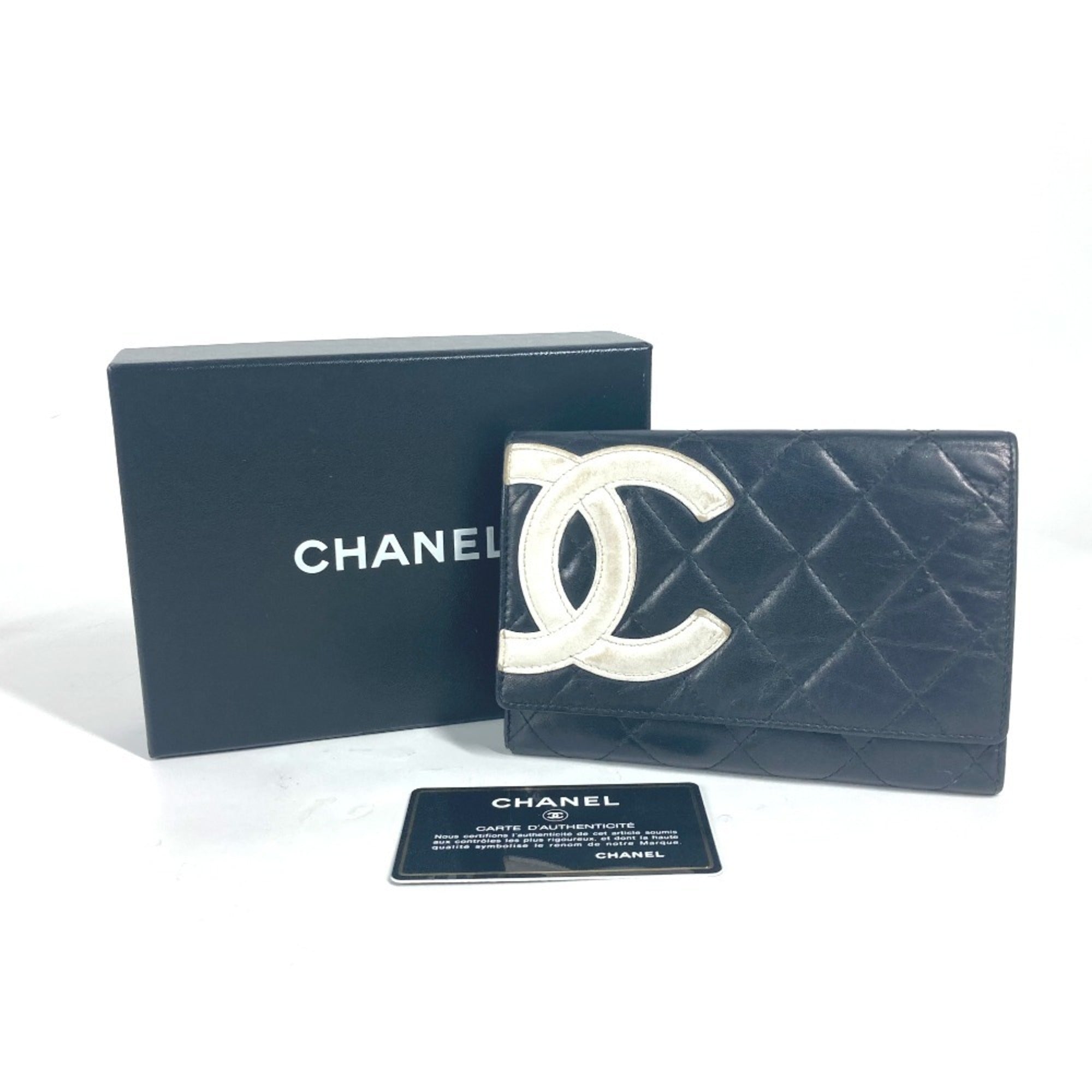 Chanel Black White Leather Bill Wallet (Bi-Fold) (Pre-Owned)