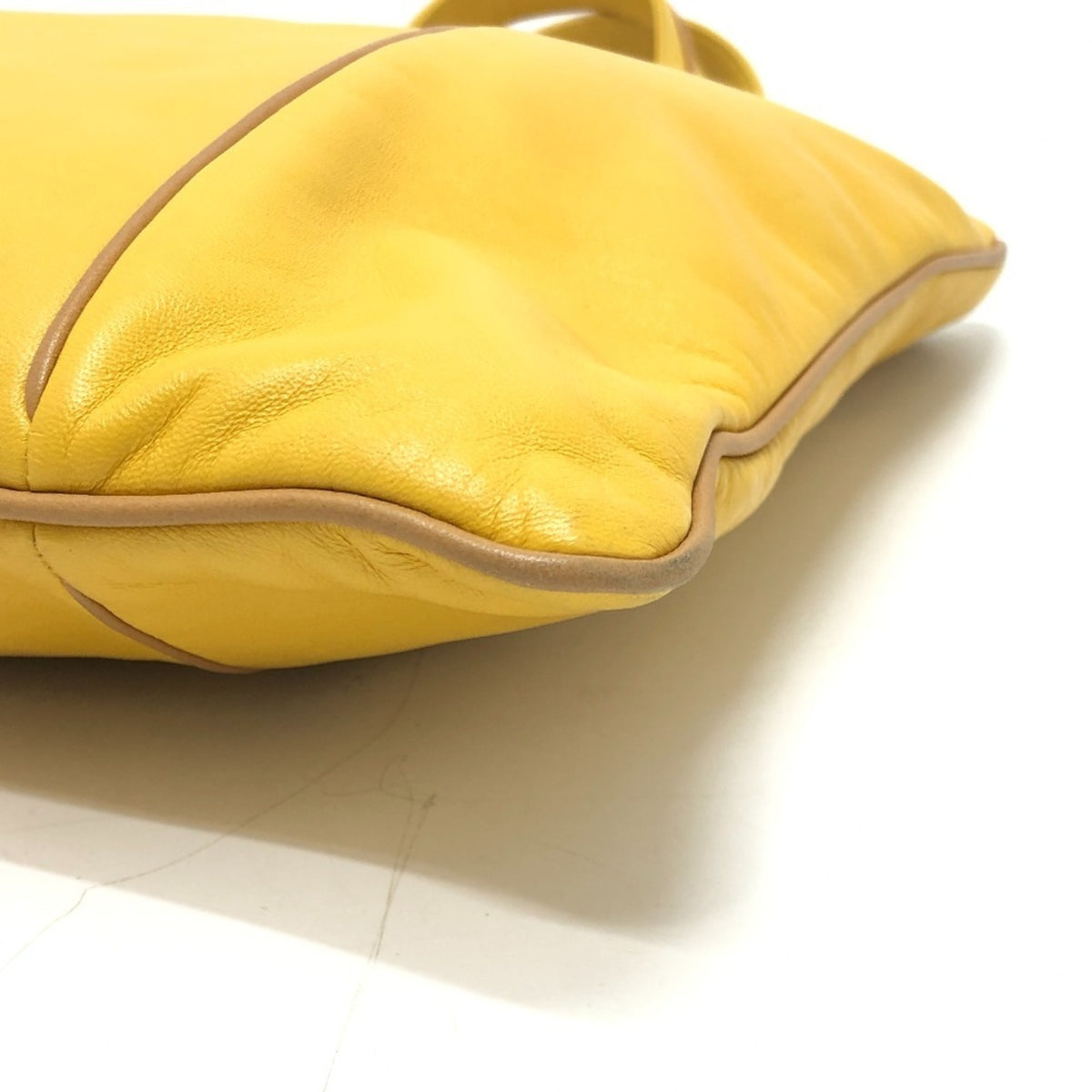Loewe Yellow Leather Handbag Tote Bag (Pre-Owned)