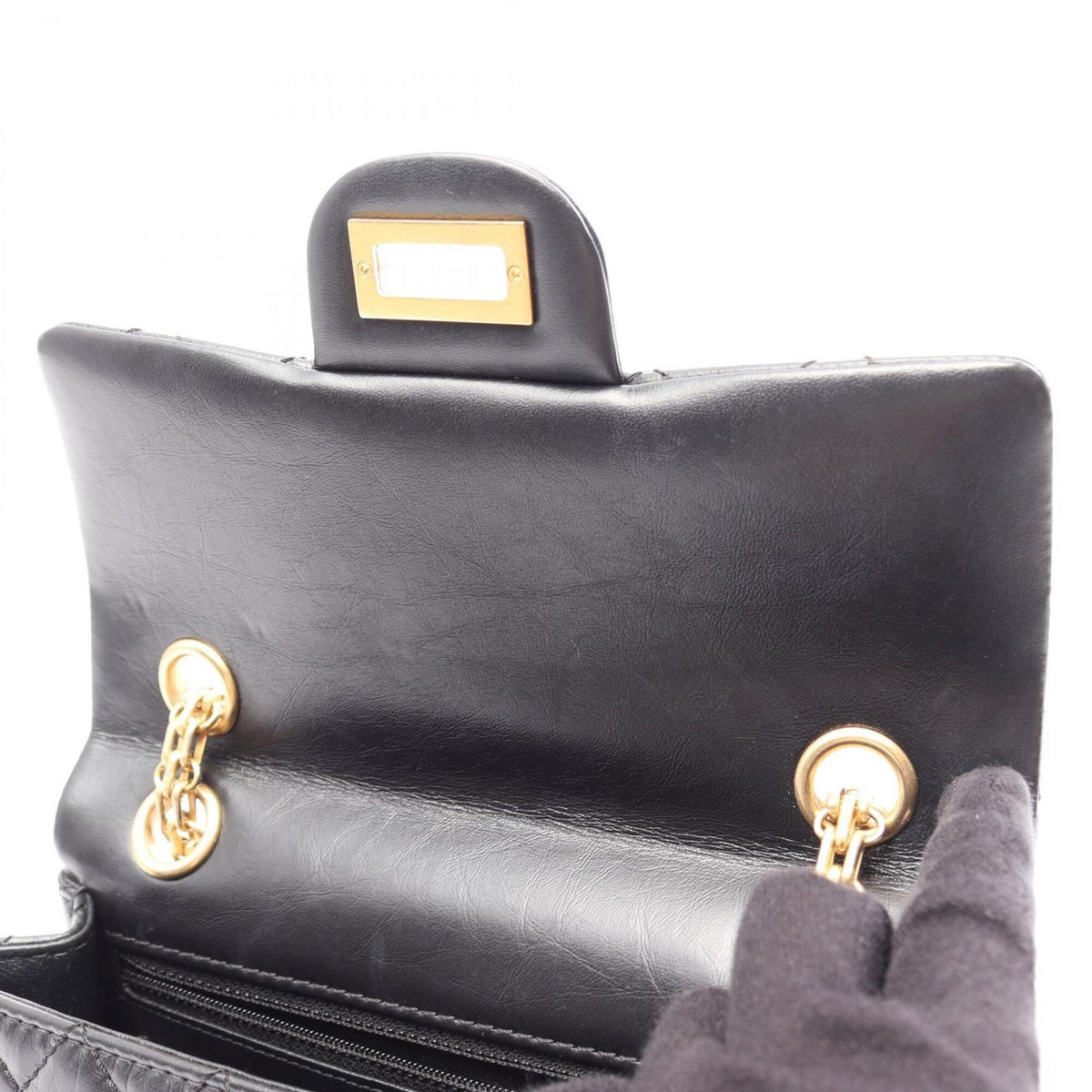 Chanel Black Leather Handbag Shoulder Bag (Pre-Owned)