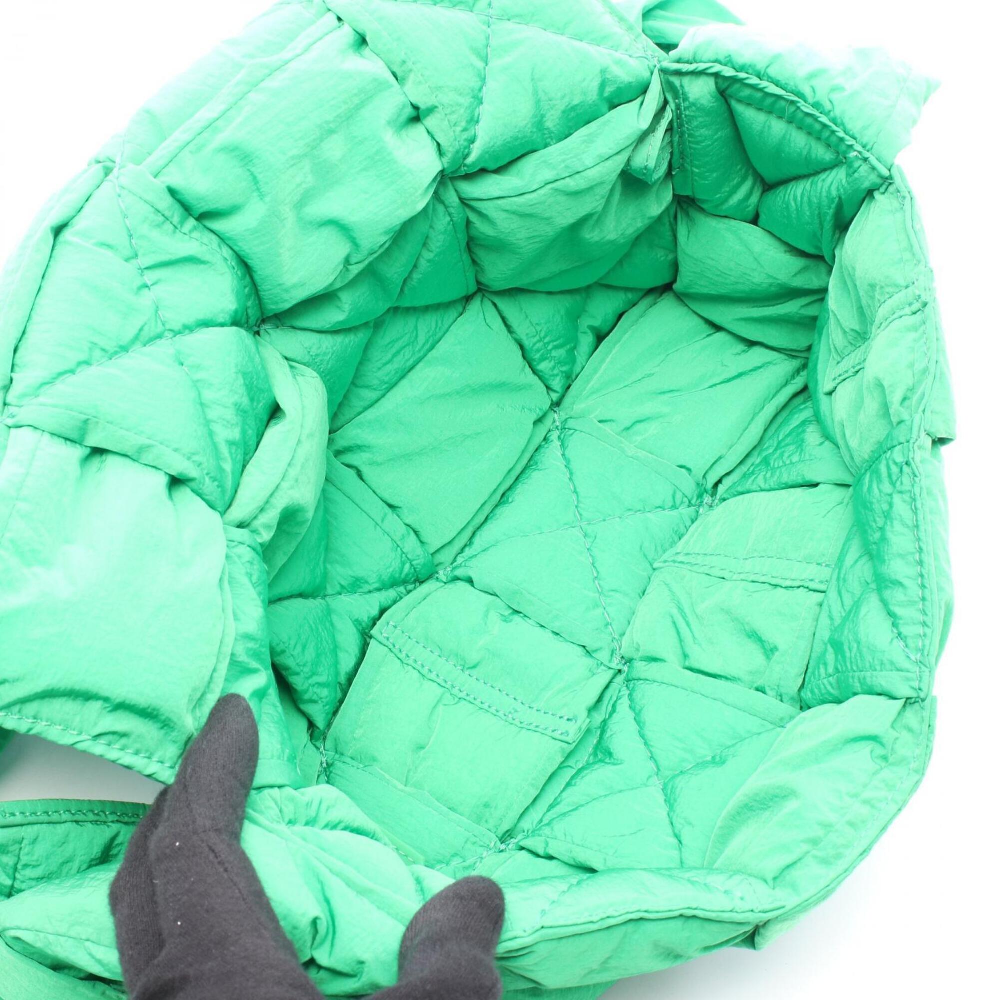 Bottega Veneta Green Nylon Handbag Shoulder Bag (Pre-Owned)
