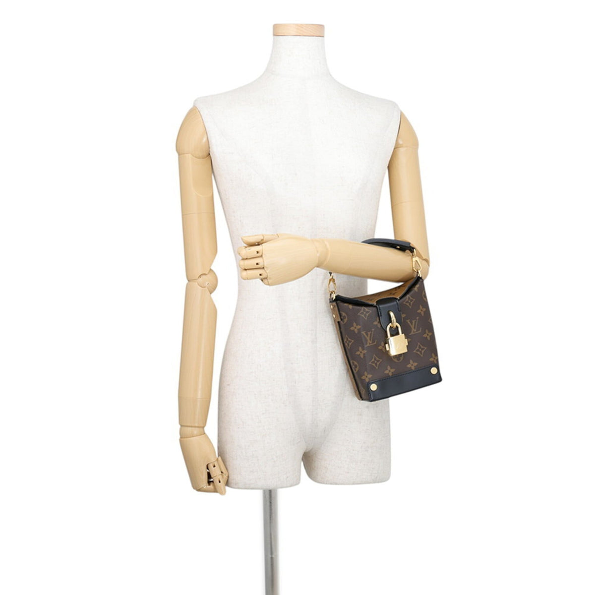 Louis Vuitton Monogram Reverse Noir Monogram Reverse Monogram Handbag Shoulder Bag (Pre-Owned)