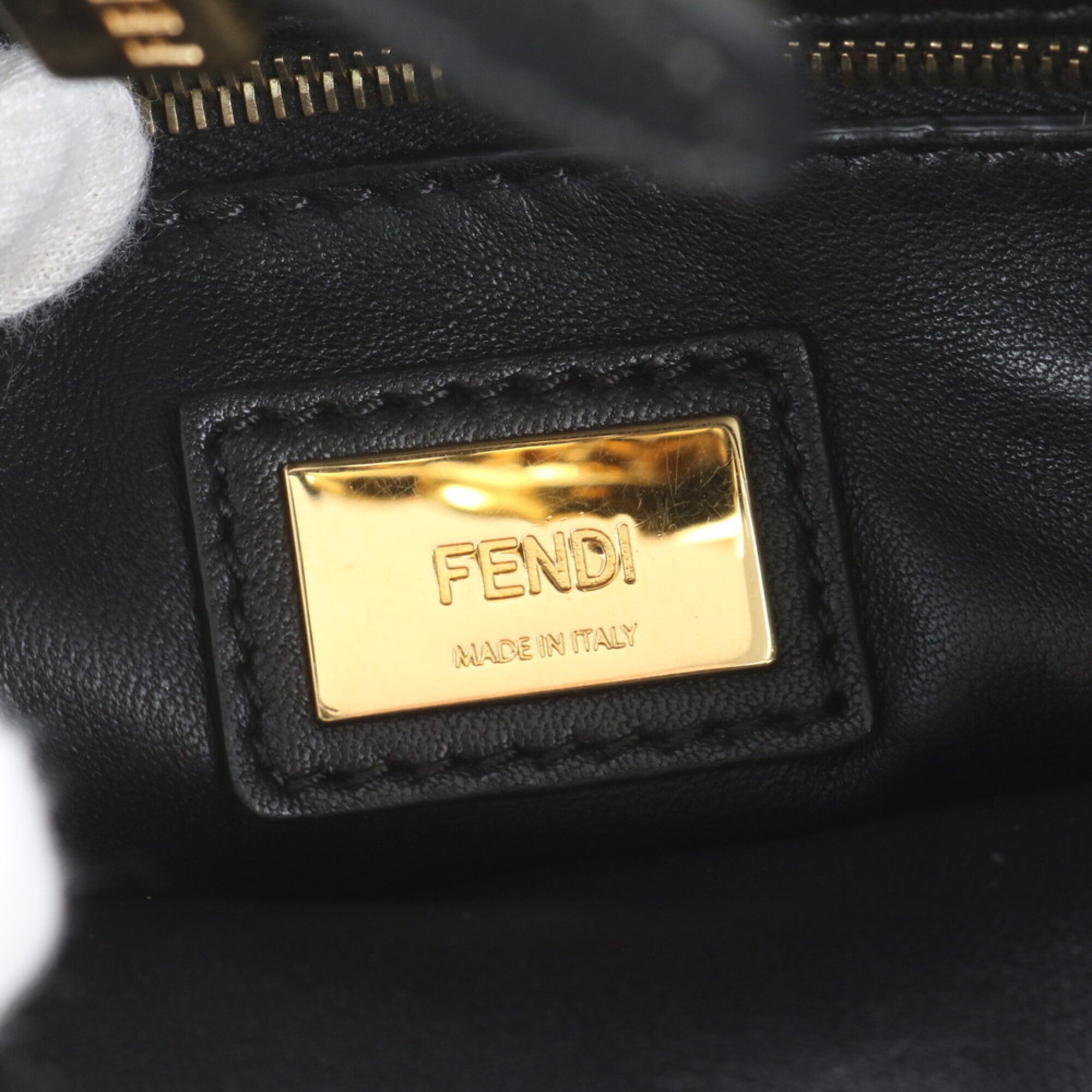 Fendi Black Leather Handbag Shoulder Bag (Pre-Owned)