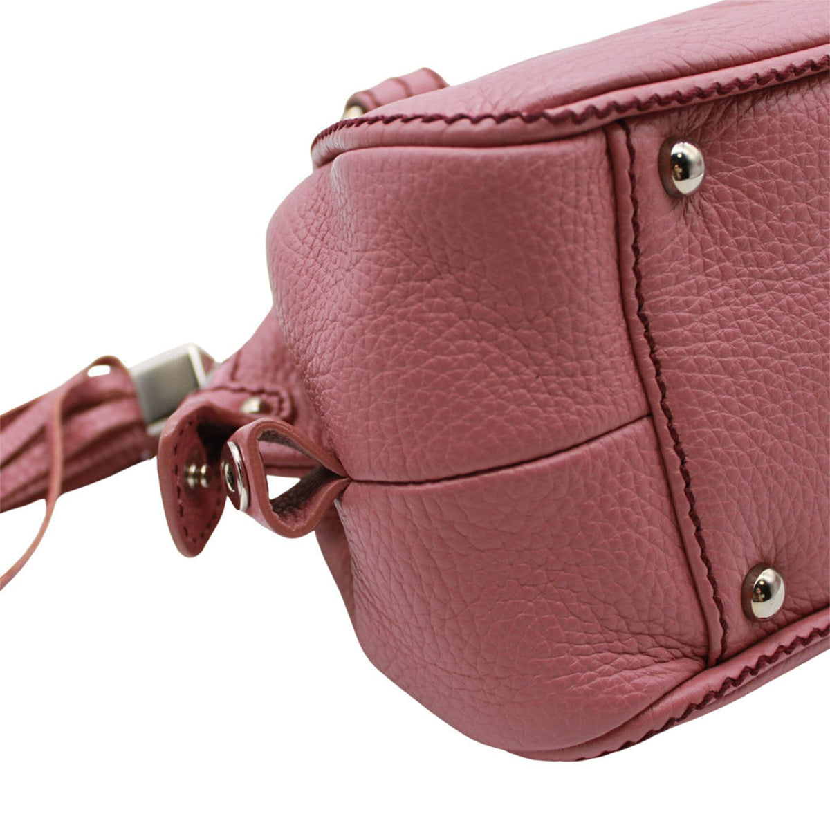 Chanel Pink Leather Handbag (Pre-Owned)