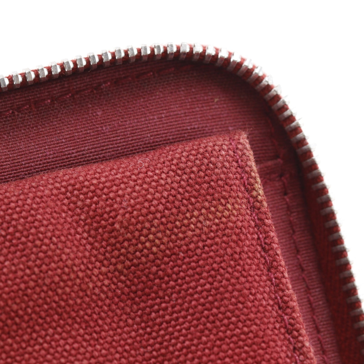 Hermes Red Color Canvas Long Wallet (Bi-Fold) (Pre-Owned)