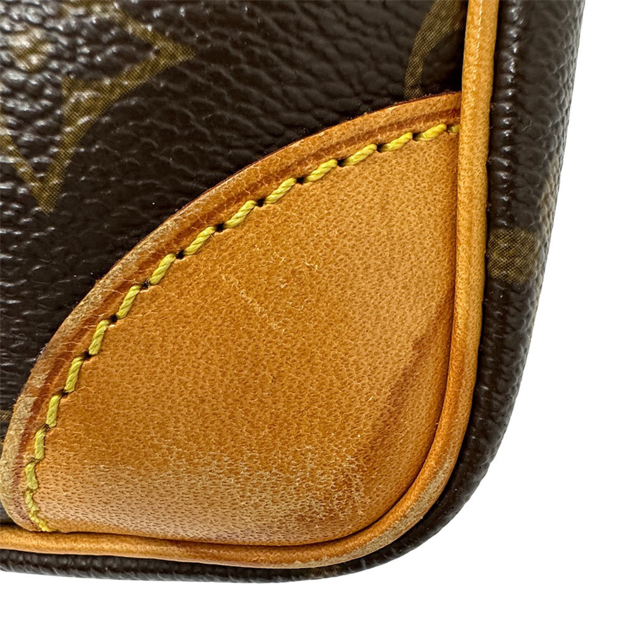 Louis Vuitton Brown Monogram Canvas Shoulder Bag (Pre-Owned)