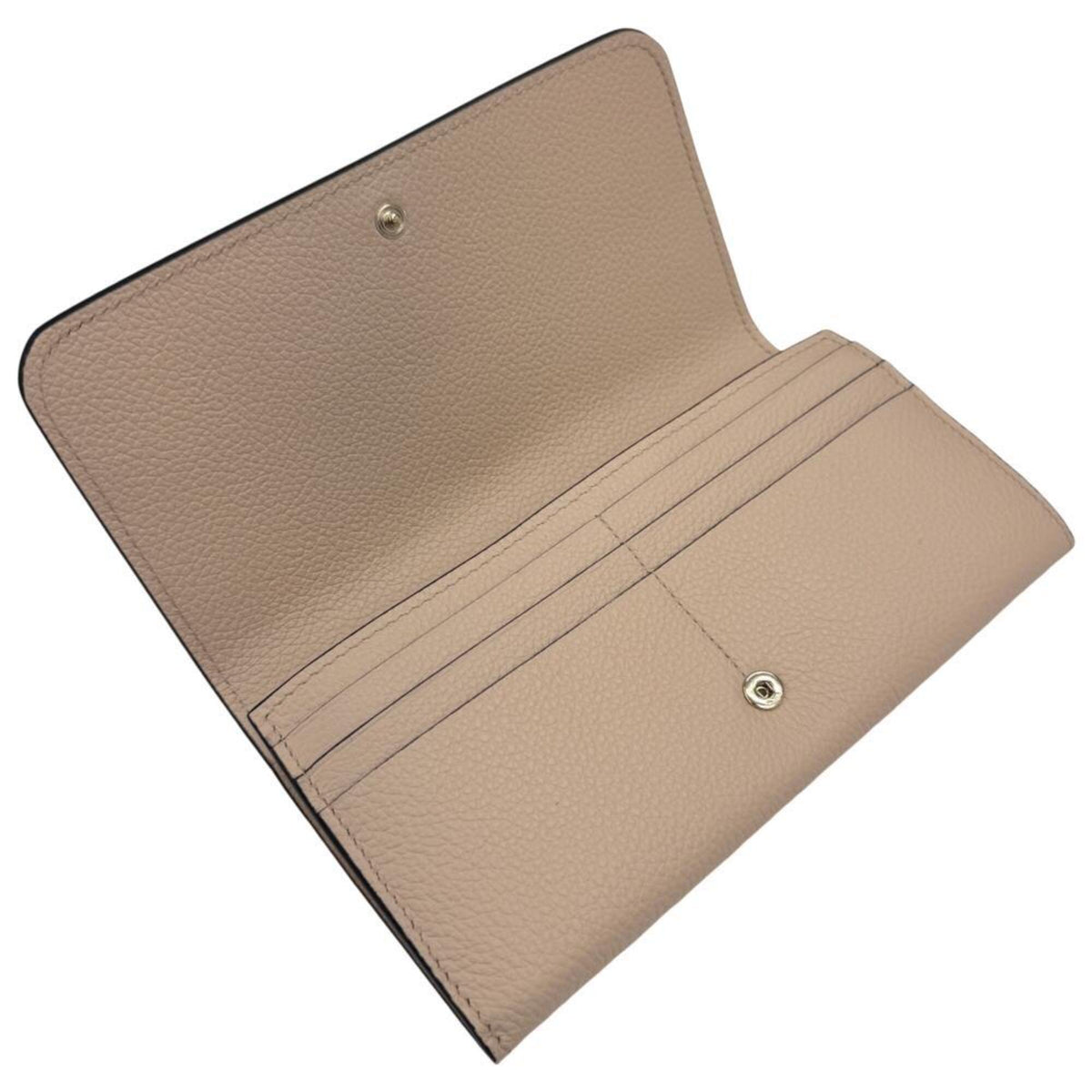 Chloé Beige Leather Long Wallet (Bi-Fold) (Pre-Owned)
