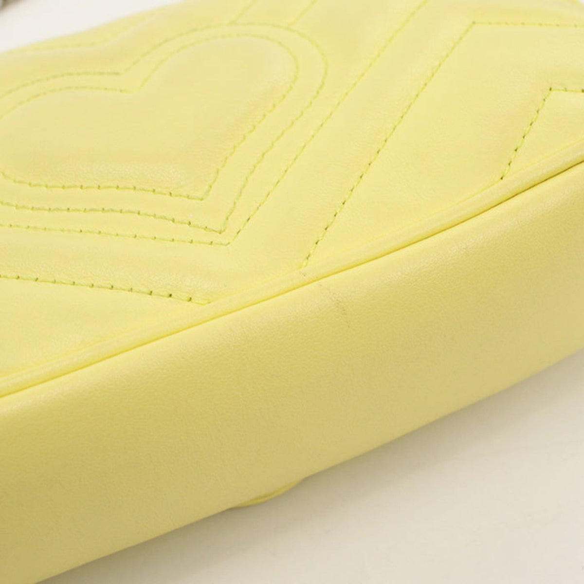 Gucci Yellow Leather Shoulder Bag (Pre-Owned)