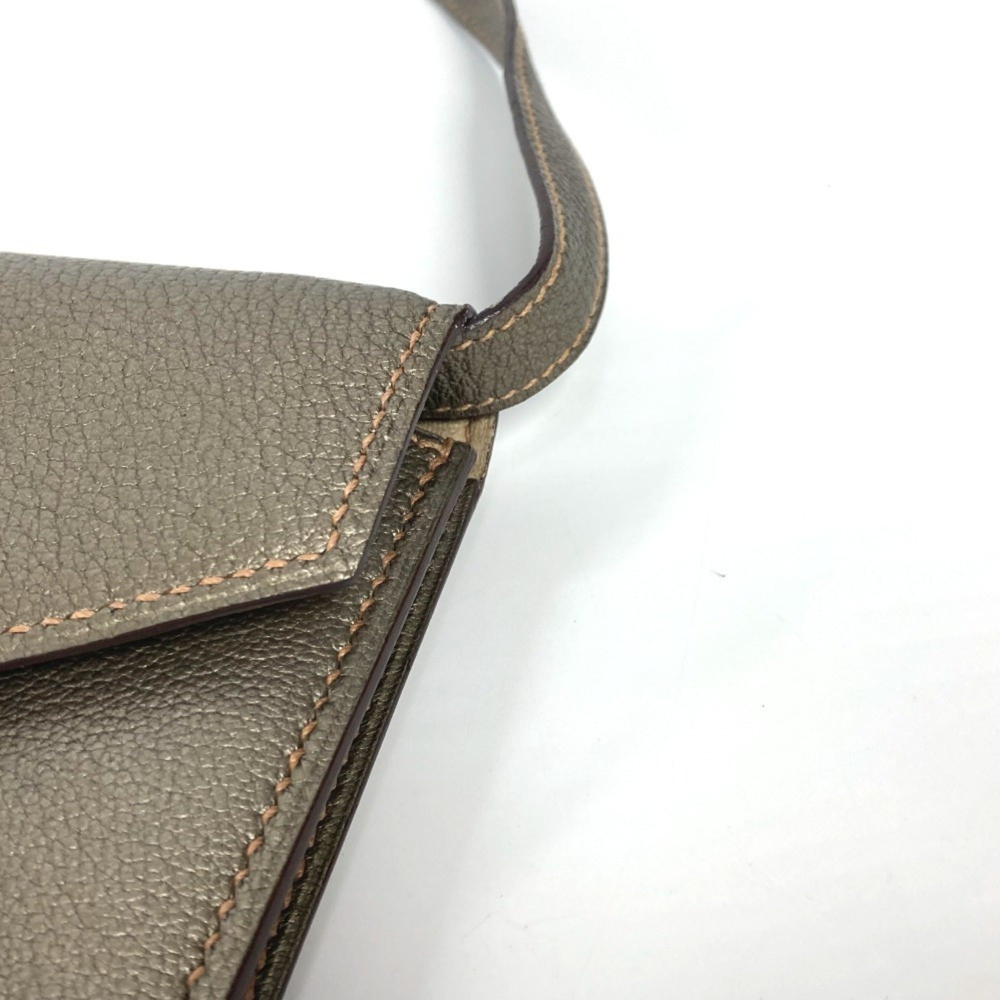 Hermes Gold Chevre Leather Handbag Pouch Shoulder Bag (Pre-Owned)
