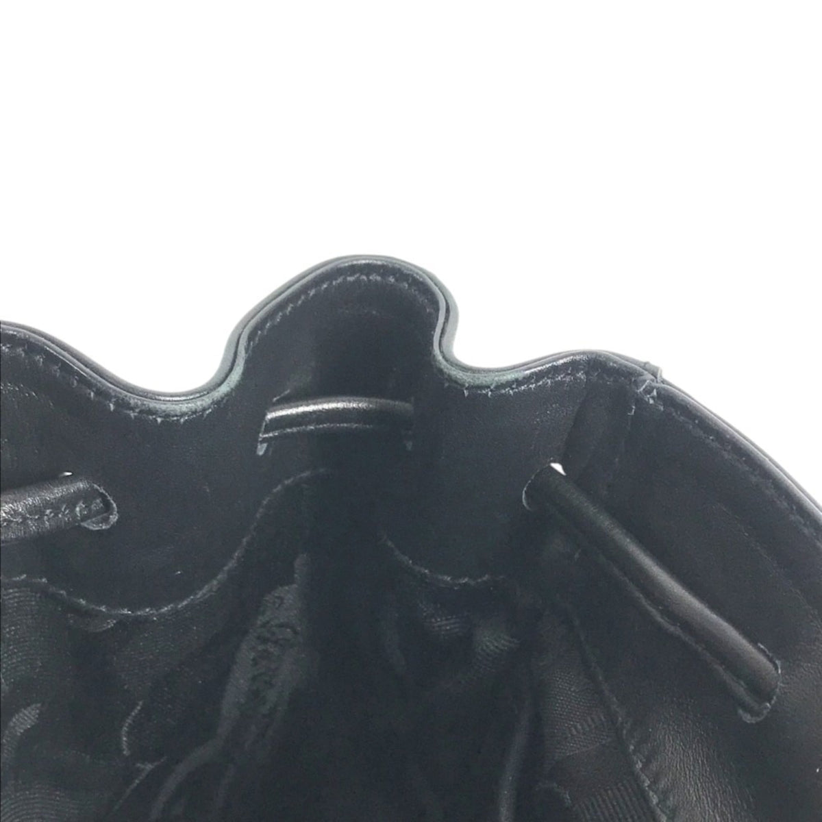 Salvatore Ferragamo Black Leather Backpack (Pre-Owned)