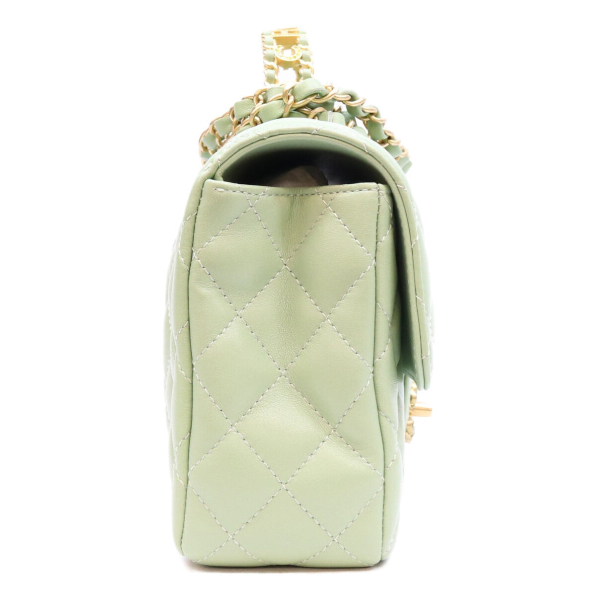 Chanel Green Leather Shoulder Bag (Pre-Owned)