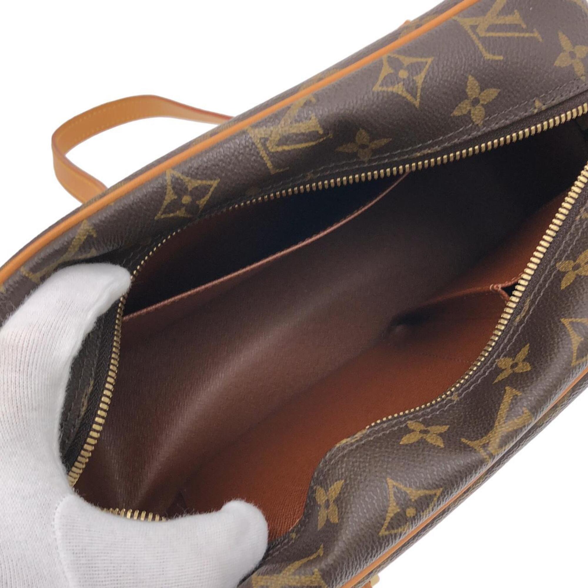 Louis Vuitton Brown Coated Canvas Shoulder Bag (Pre-Owned)