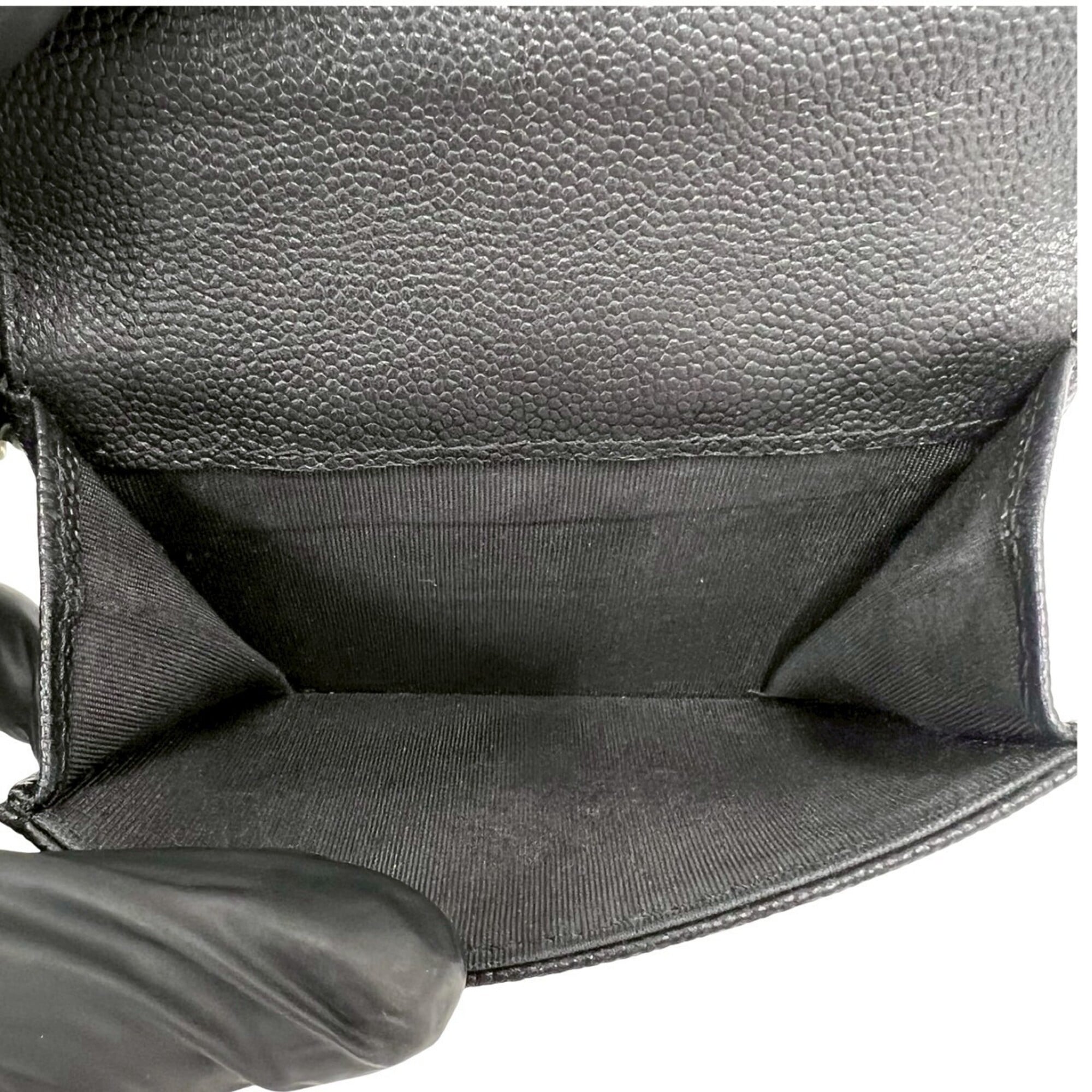 Chanel Black Grained Calfskin Wallet (Tri-Fold) (Pre-Owned)