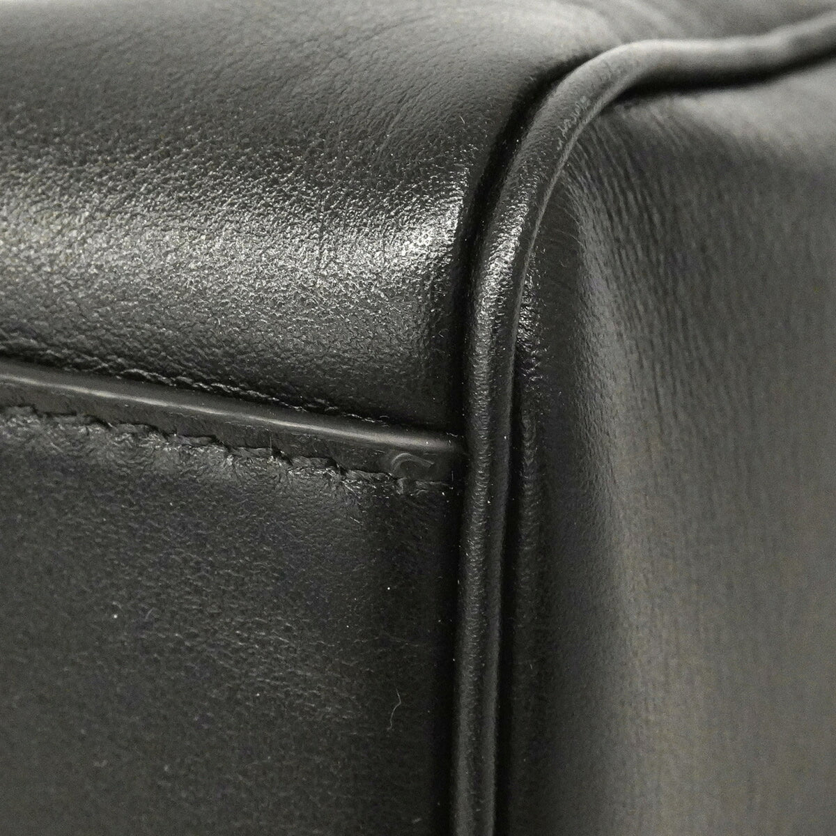 Celine Black Leather Handbag (Pre-Owned)