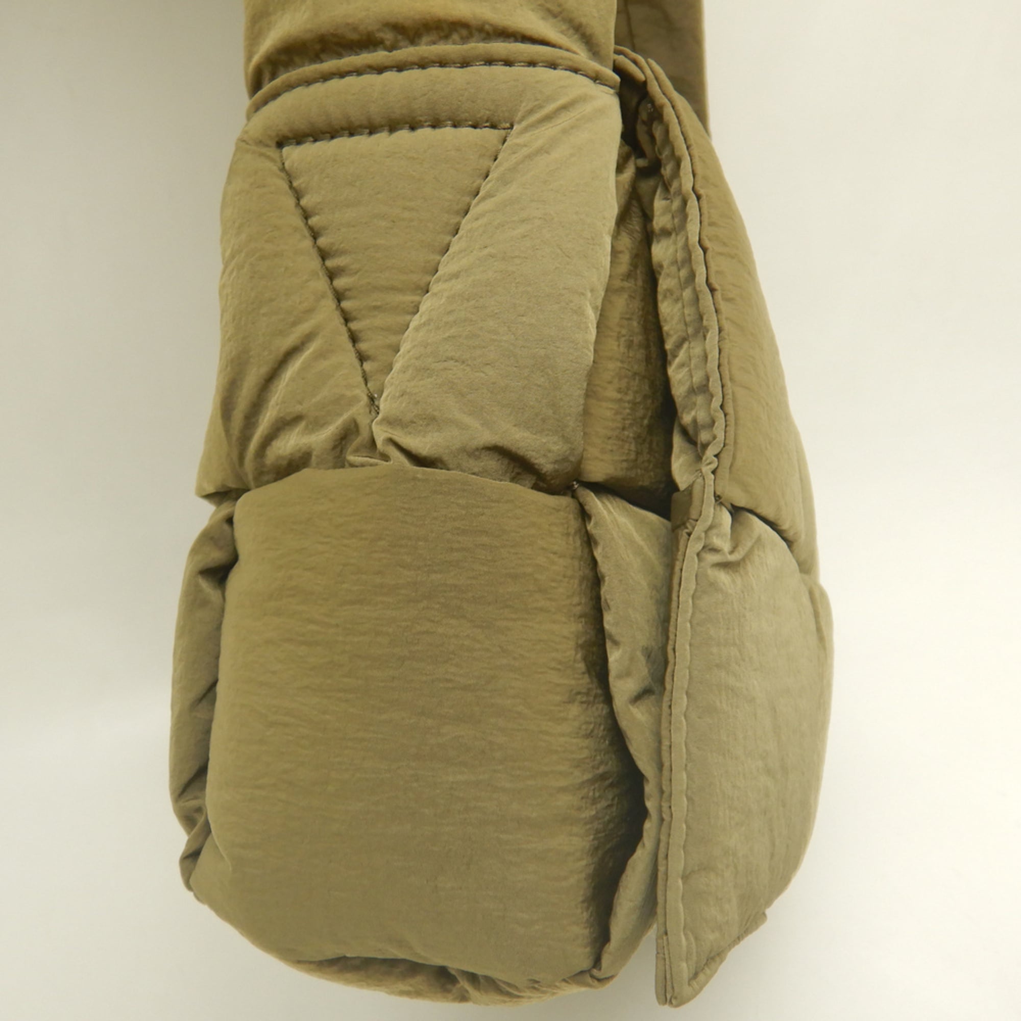 Bottega Veneta Khaki Nylon Shoulder Bag (Pre-Owned)