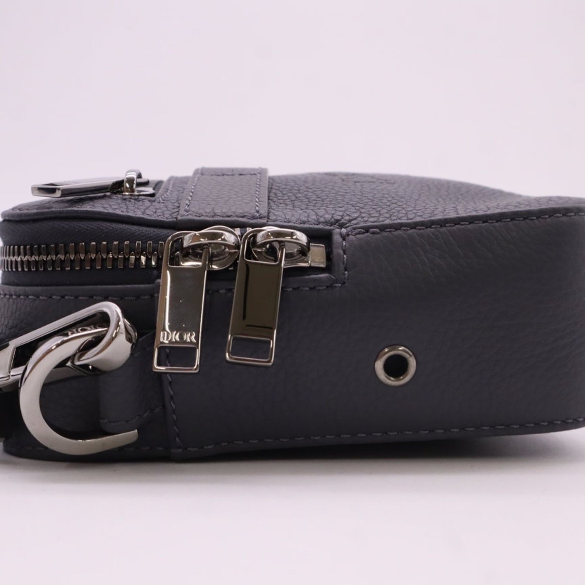 Christian Dior Gray Leather Messenger Bag Shoulder Bag (Pre-Owned)
