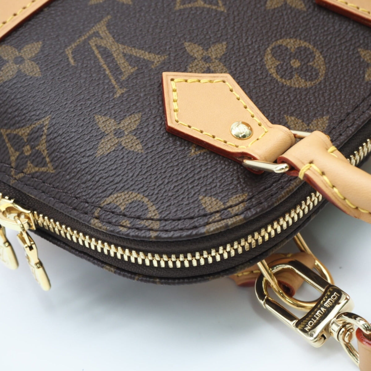 Louis Vuitton Monogram Beige Brown Coated Canvas Leather Shoulder Bag (Pre-Owned)