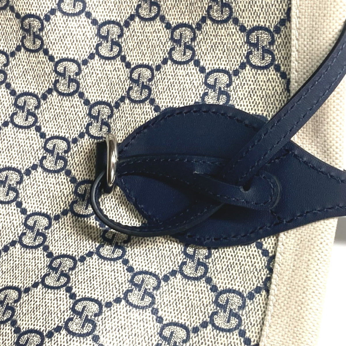 Gucci Beige Other Tote Bag (Pre-Owned)
