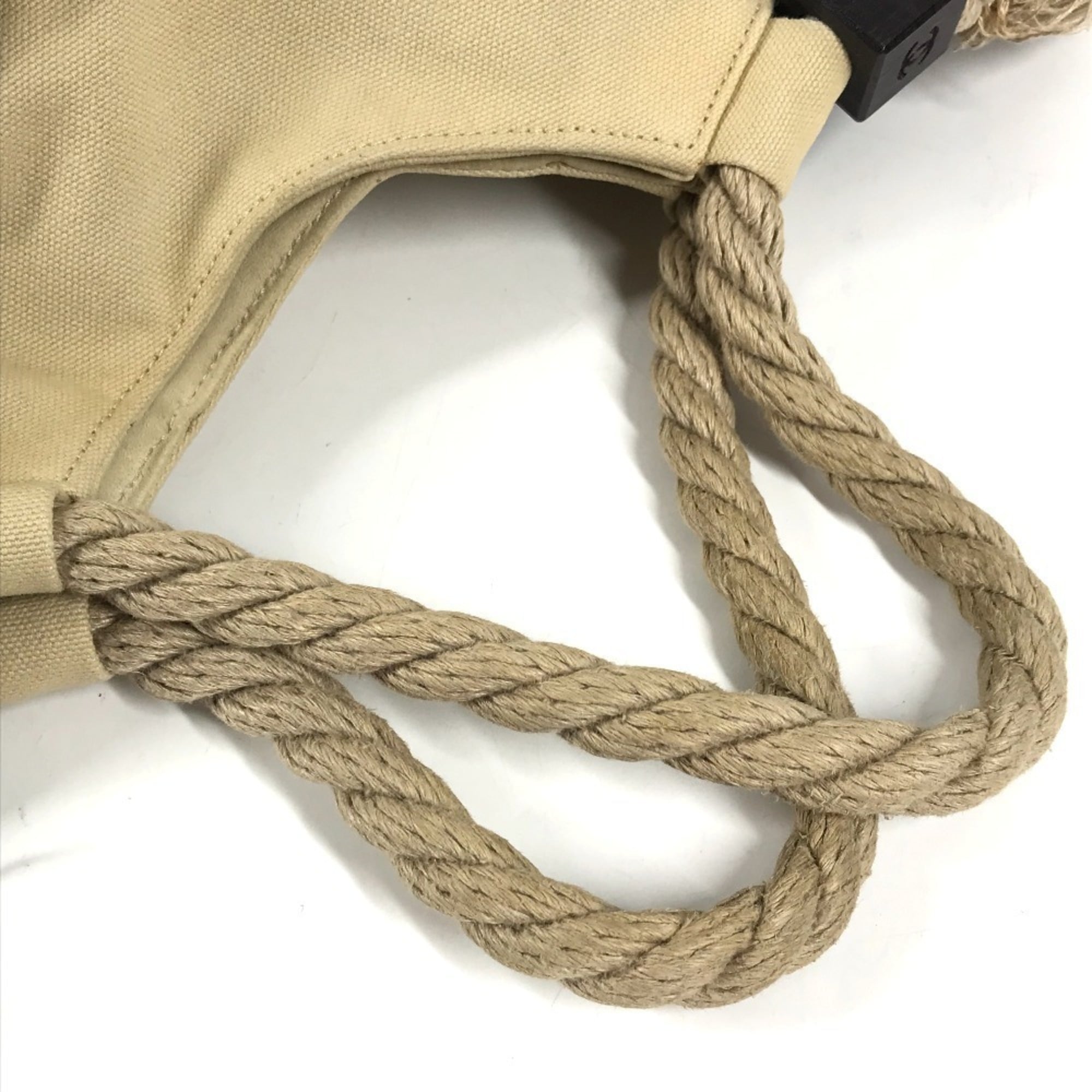 Chanel Beige Canvas Handbag Shoulder Bag (Pre-Owned)
