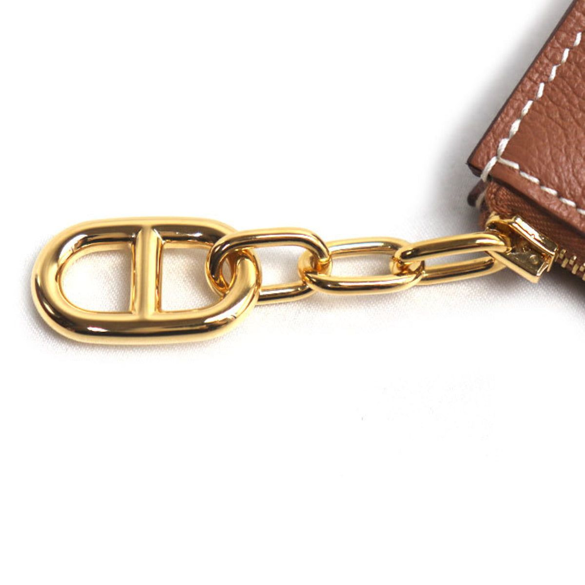 Hermes Gold Pouch (Pre-Owned)