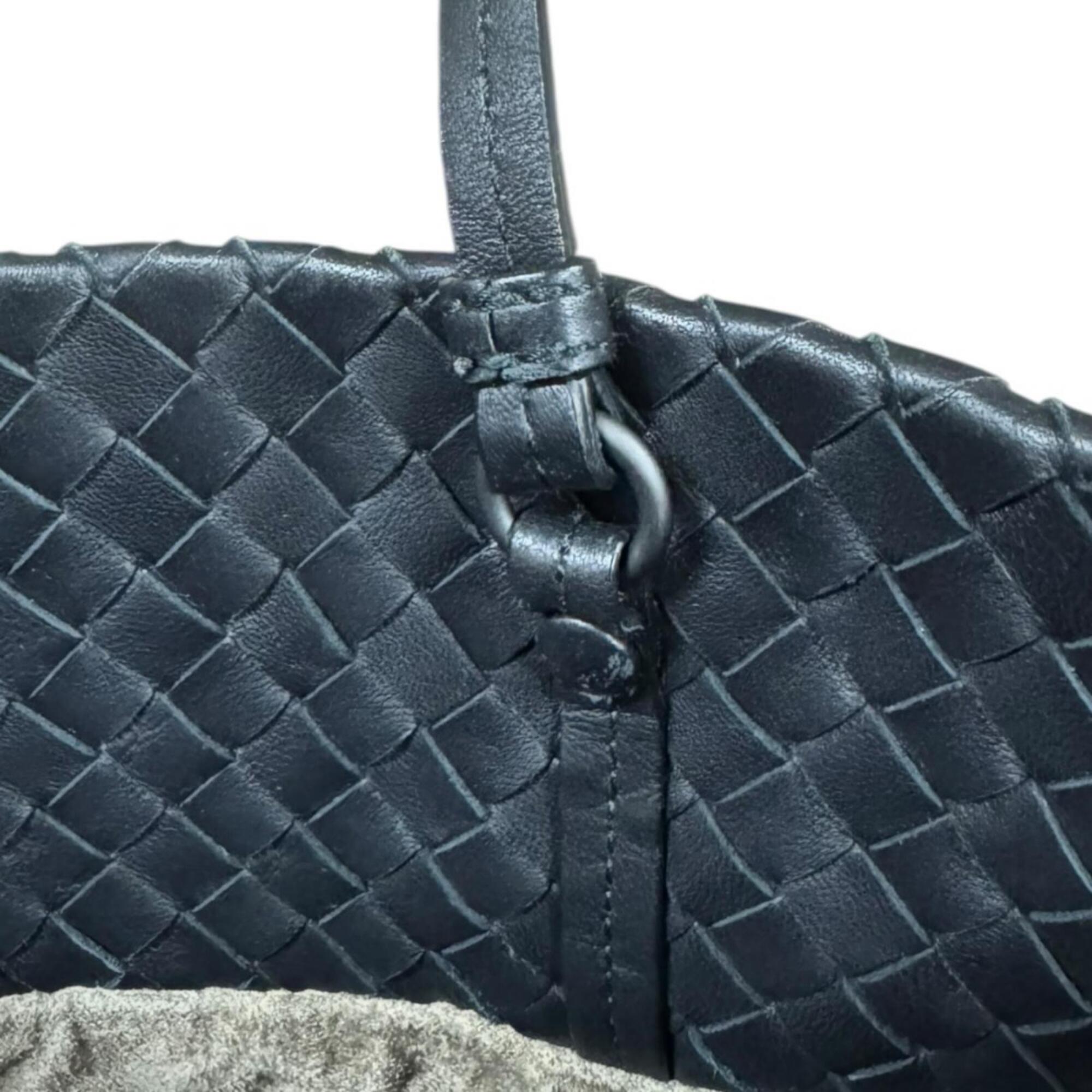 Bottega Veneta Intrecciato Black Leather Shoulder Bag Tote Bag (Pre-Owned)