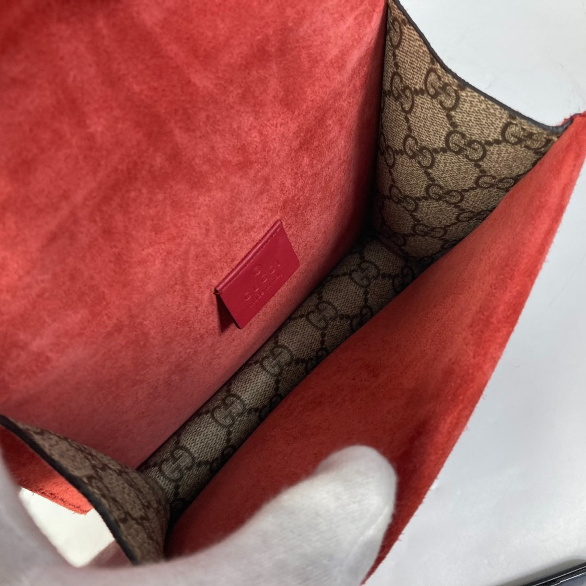 Gucci Beige Other Shoulder Bag (Pre-Owned)