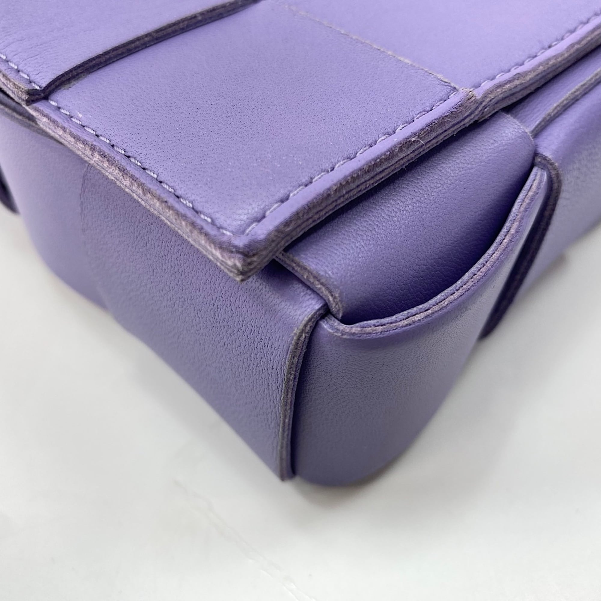 Bottega Veneta Purple Shoulder Bag (Pre-Owned)