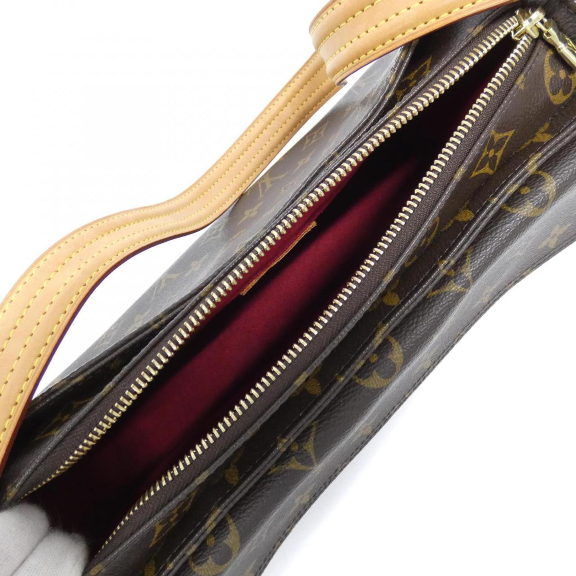 Louis Vuitton Marron Coated Canvas Shoulder Bag (Pre-Owned)