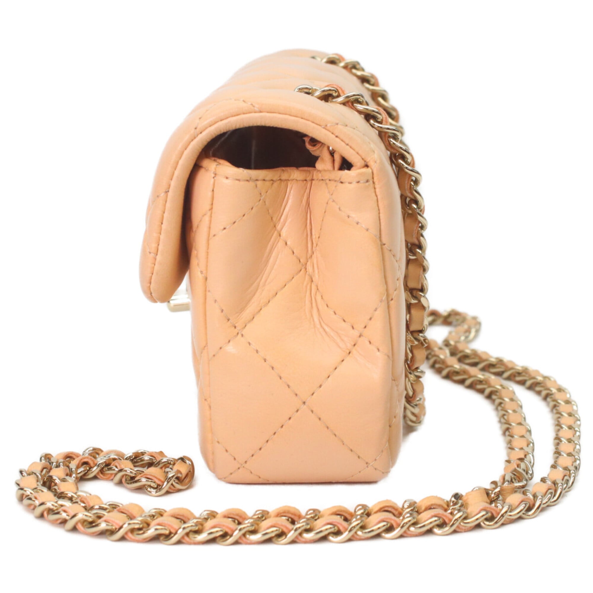 Chanel Beige Leather Shoulder Bag (Pre-Owned)