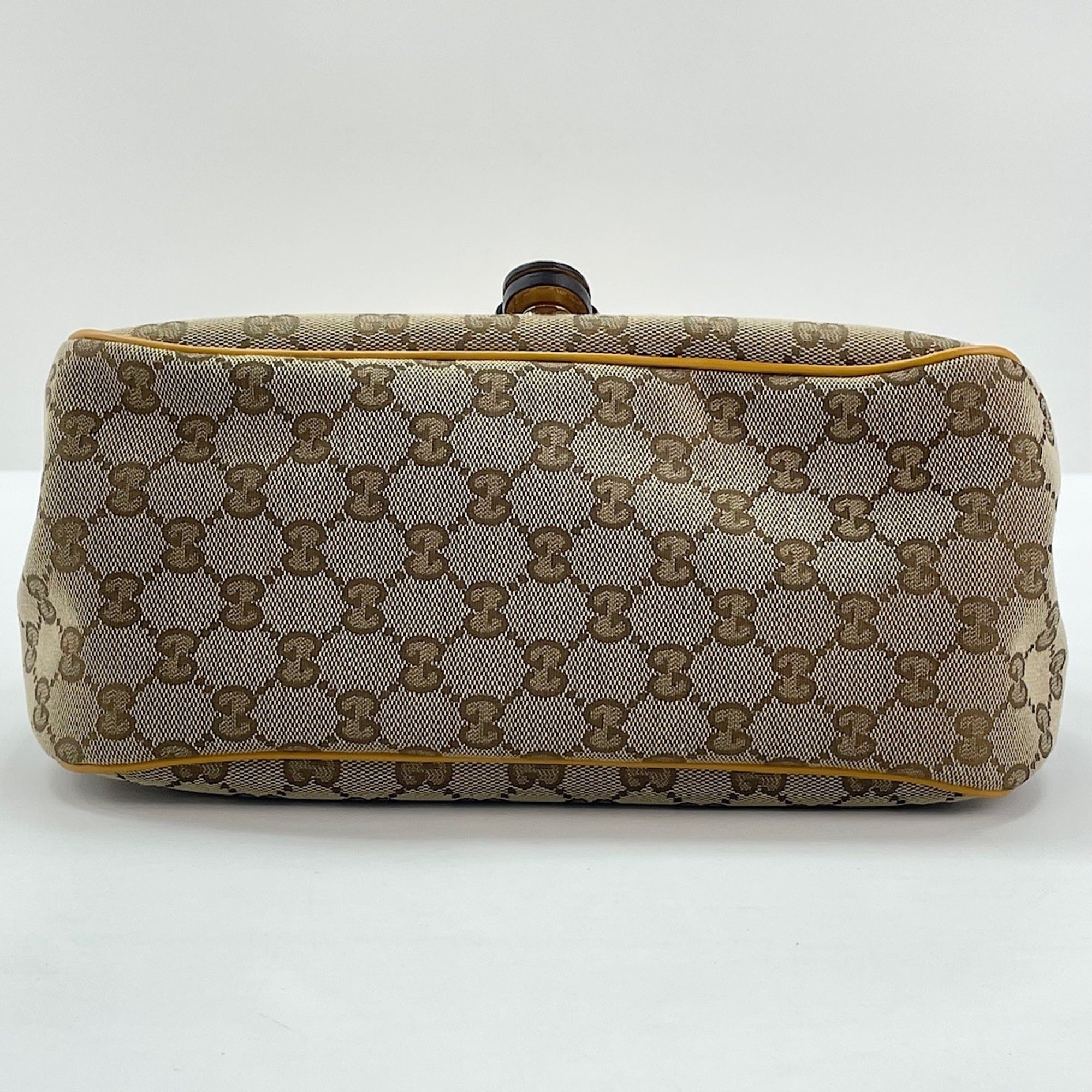 Gucci Sukey Yellow Shoulder Bag (Pre-Owned)