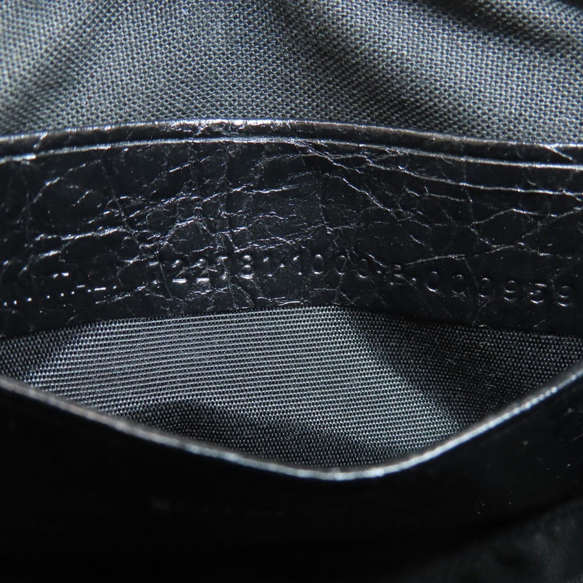 Balenciaga Black Leather Shoulder Bag (Pre-Owned)